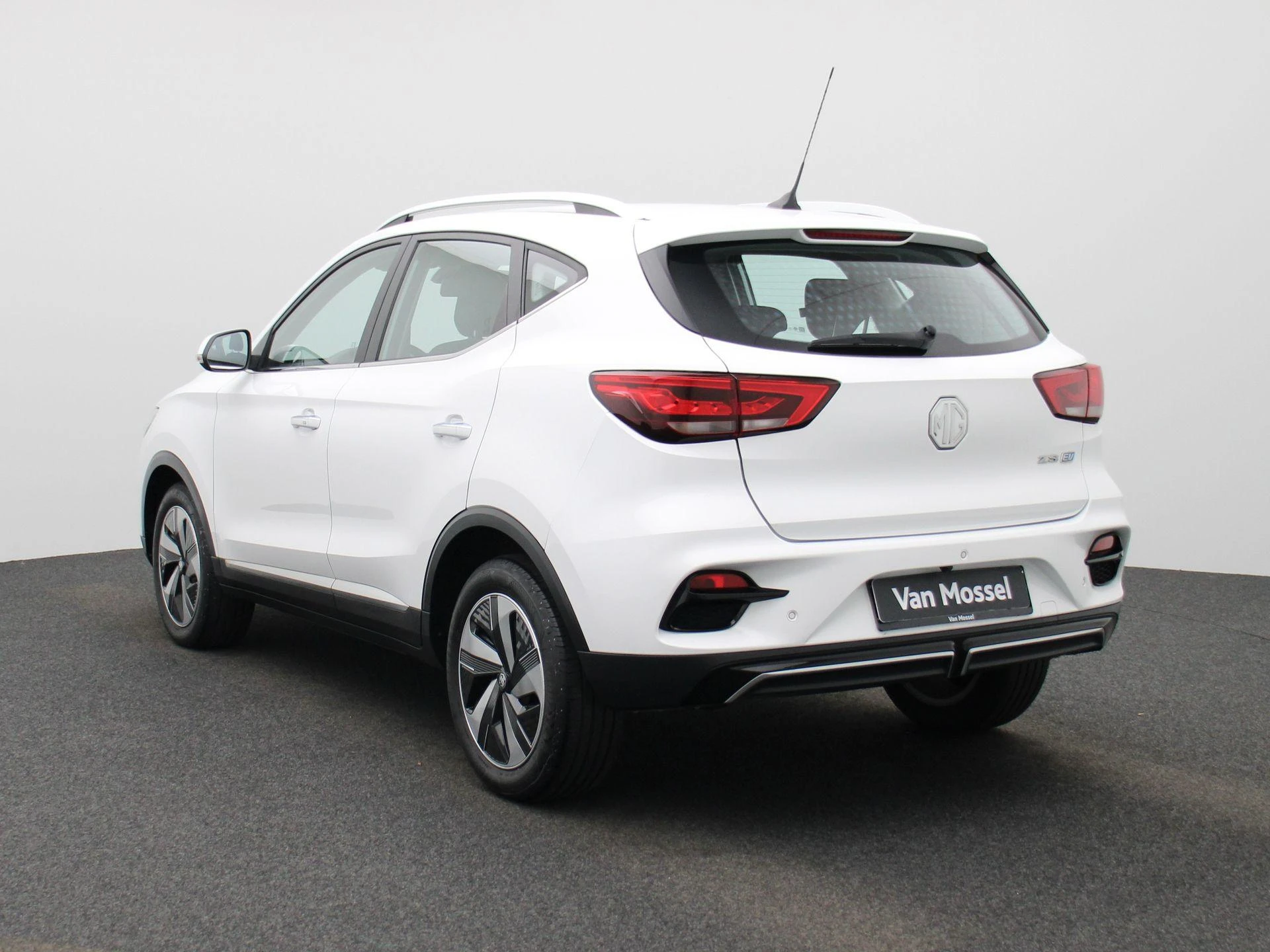 MG ZS – autofoto 3
