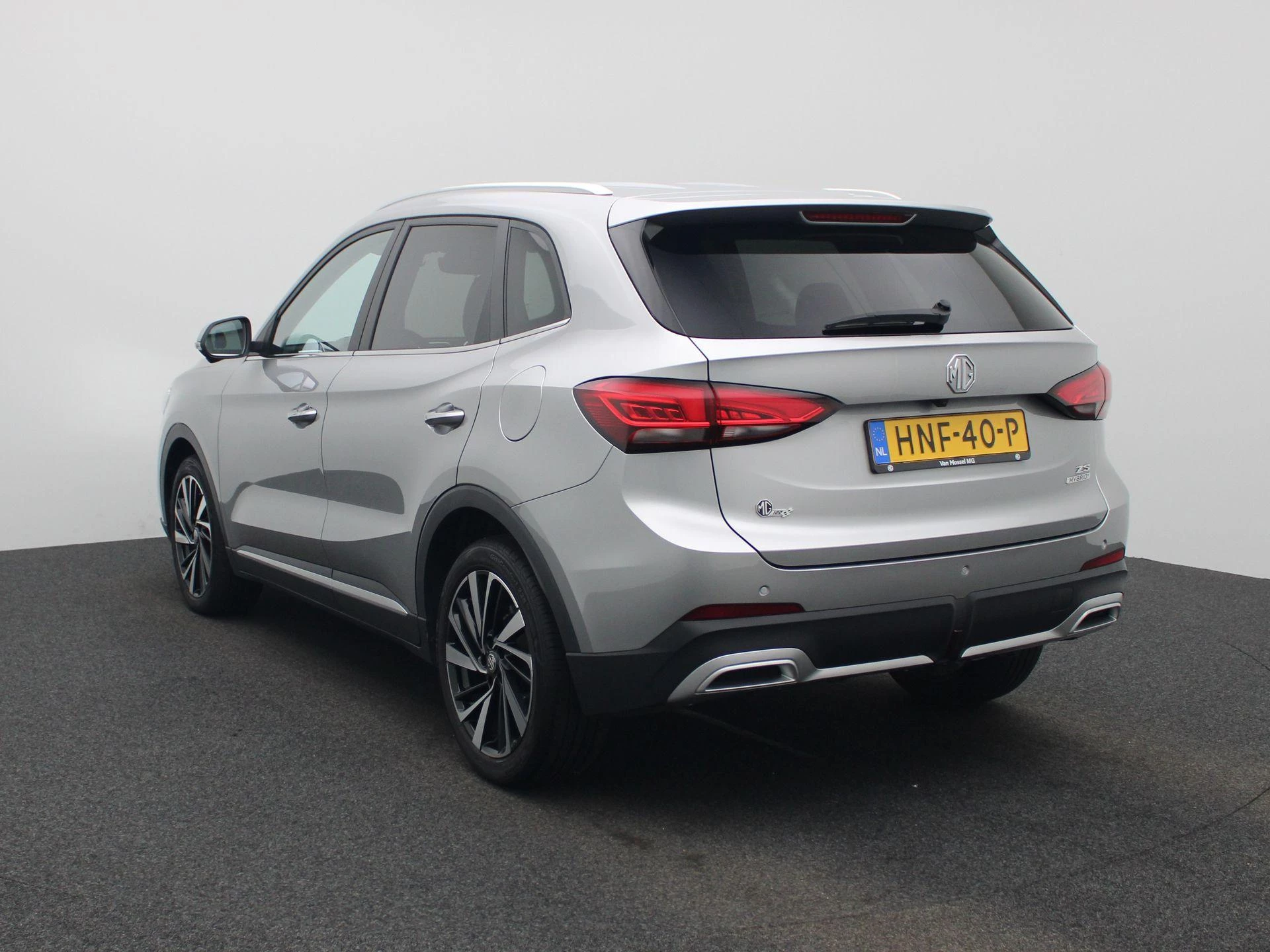 MG ZS – autofoto 4