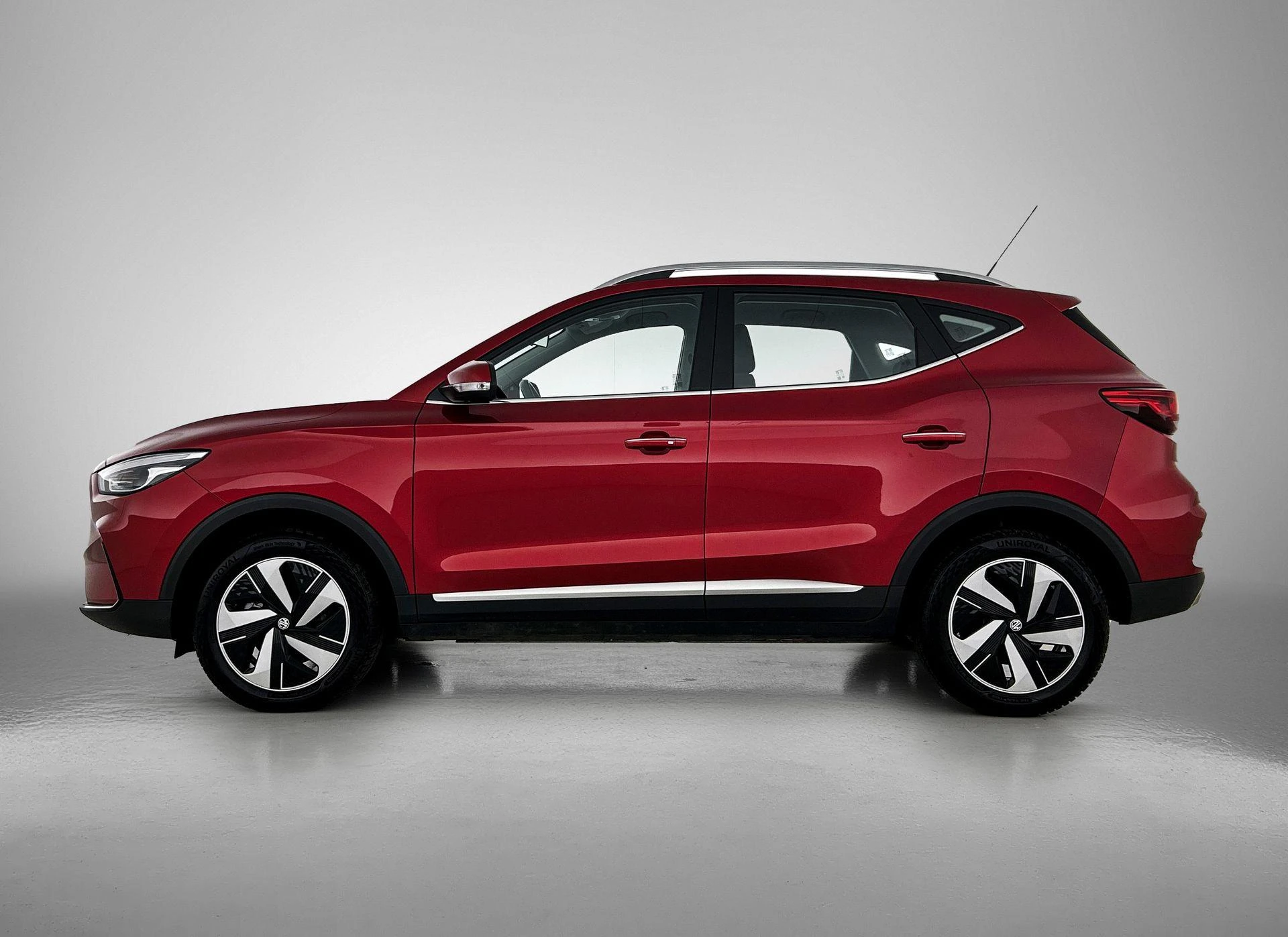 MG ZS – autofoto 4