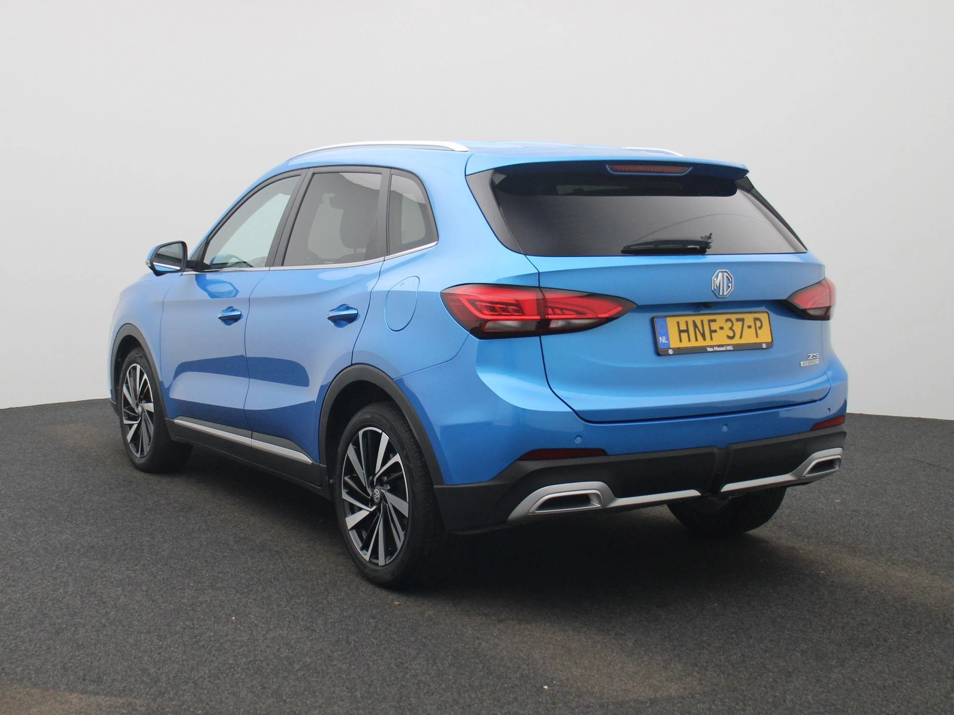 MG ZS – autofoto 4