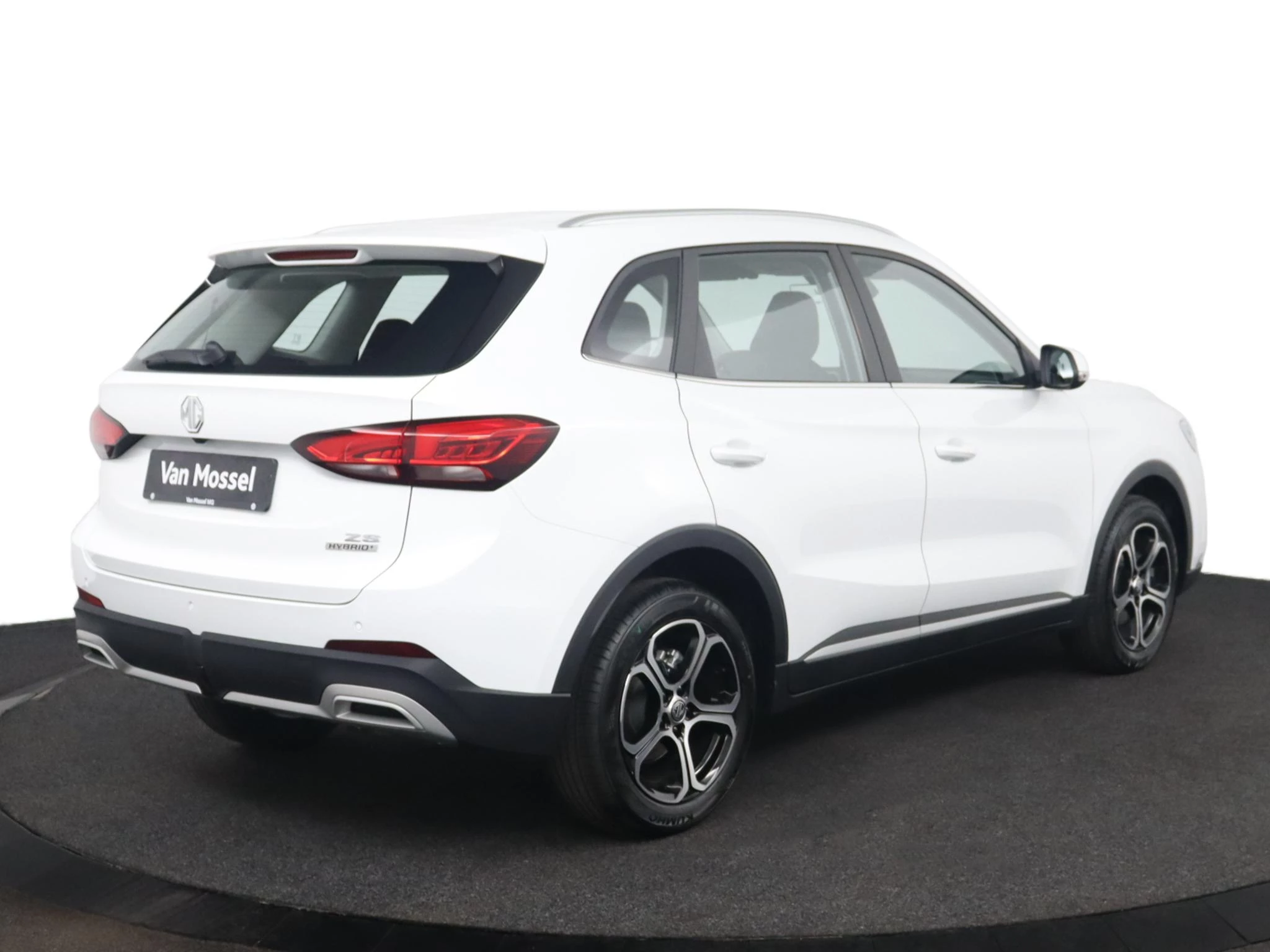 MG ZS – autofoto 4