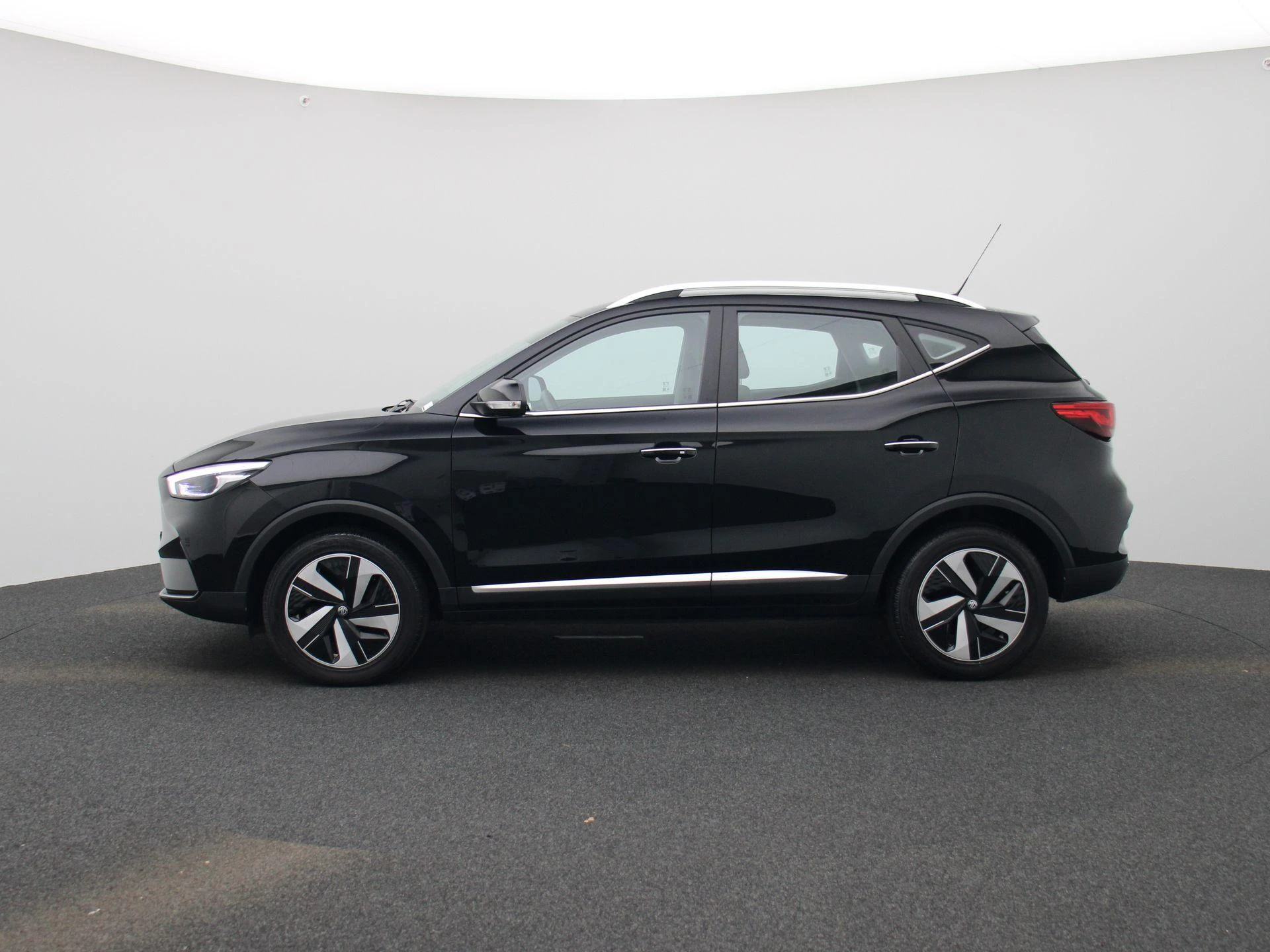 MG ZS – autofoto 5