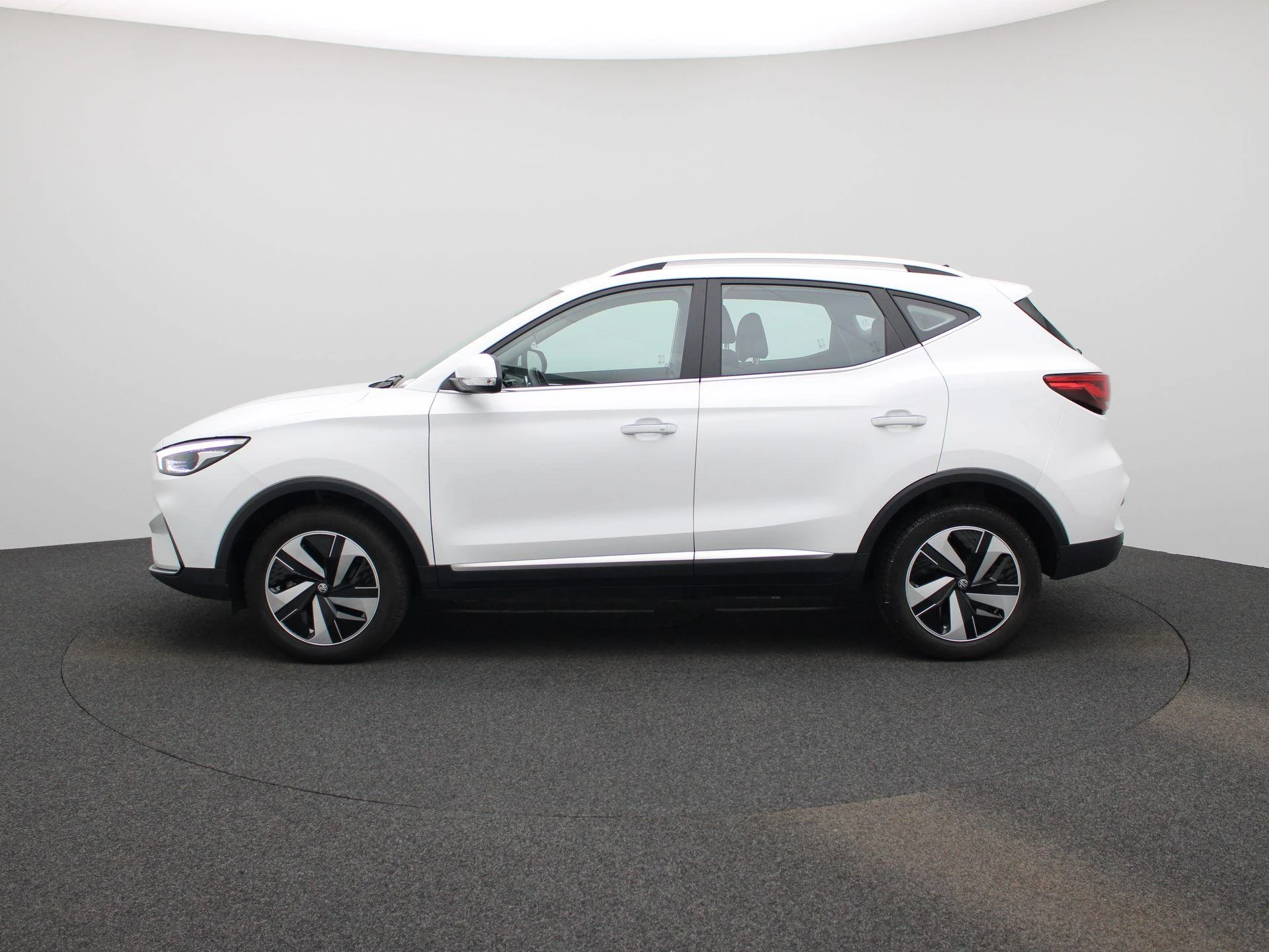 MG ZS – autofoto 5