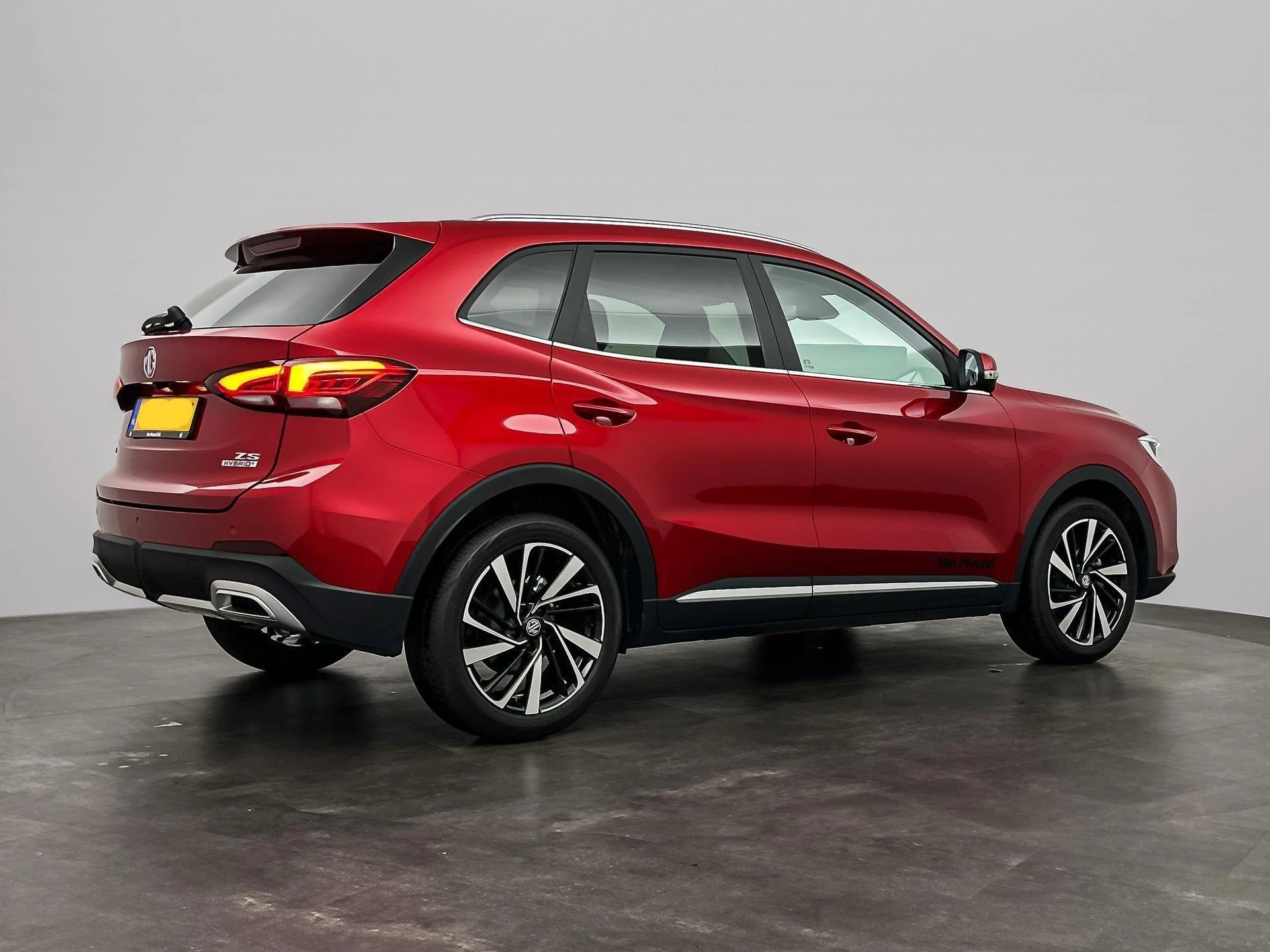 MG ZS – autofoto 5