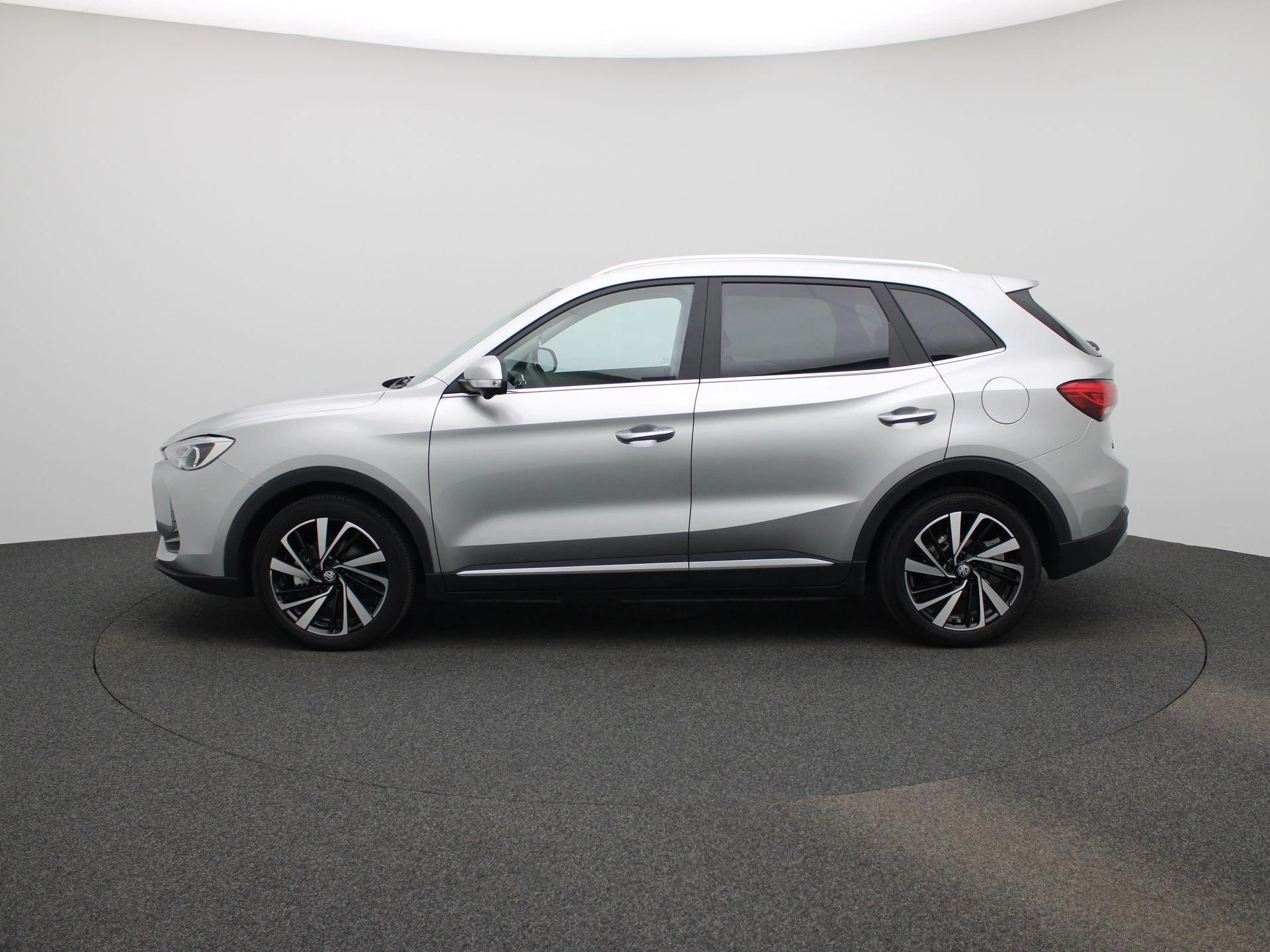 MG ZS – autofoto 5