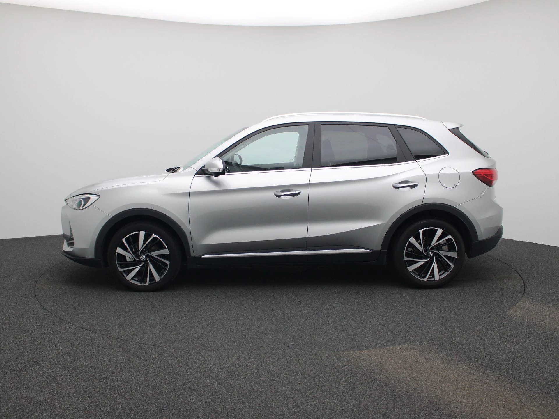 MG ZS – autofoto 5