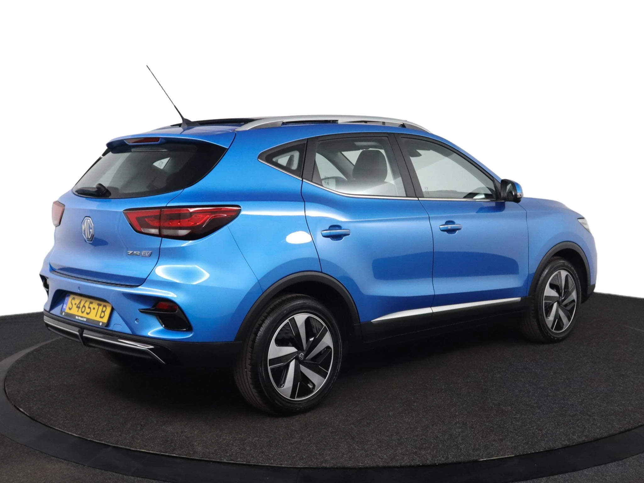 MG ZSEV – autofoto 3