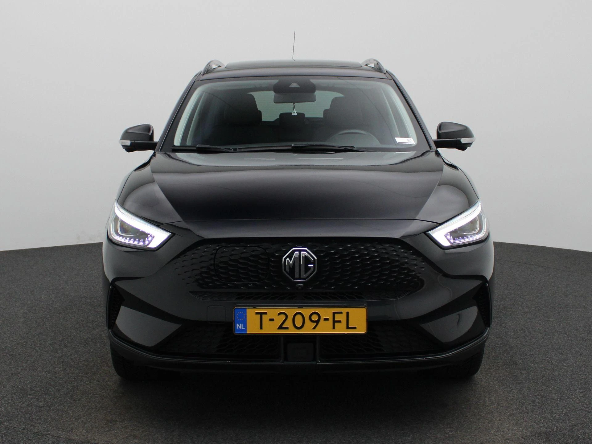 MG ZSEV – autofoto 4