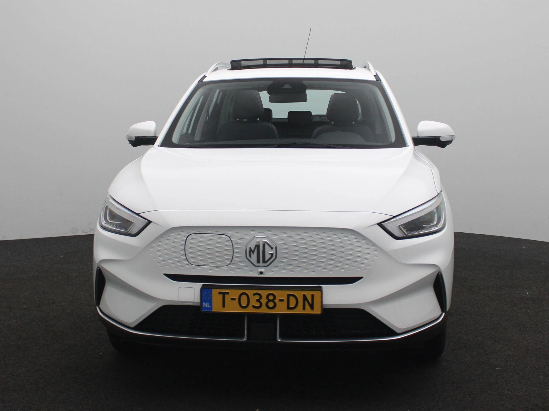 MG ZSEV – autofoto 4