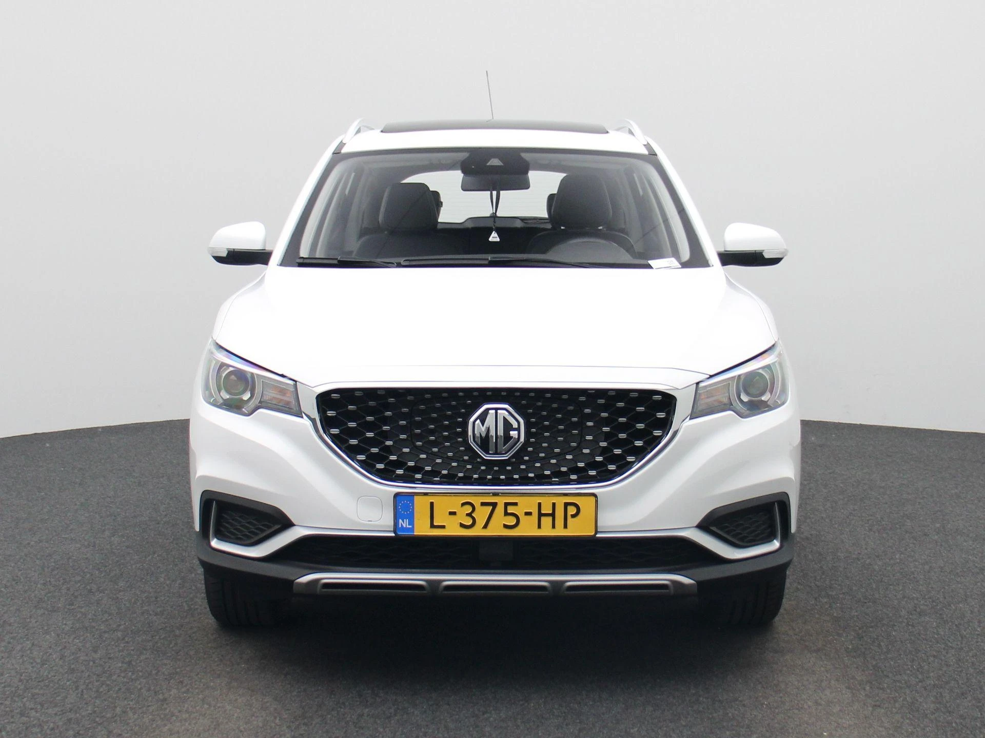 MG ZSEV – autofoto 5