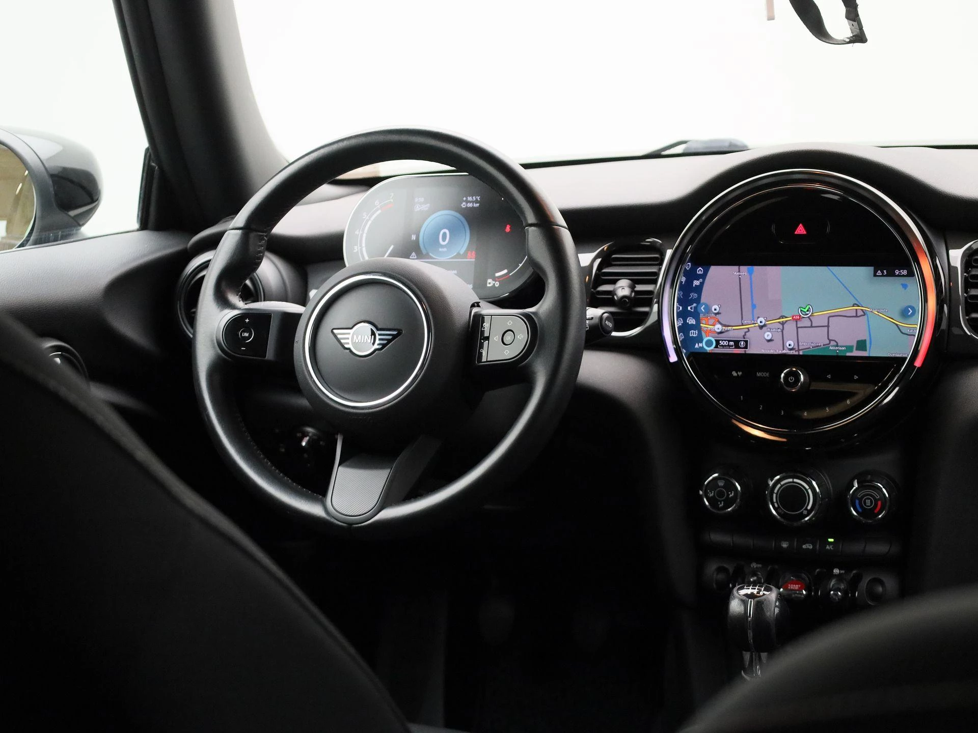 MINI 3-Deurs met kenteken KDV-80-L – autofoto 3