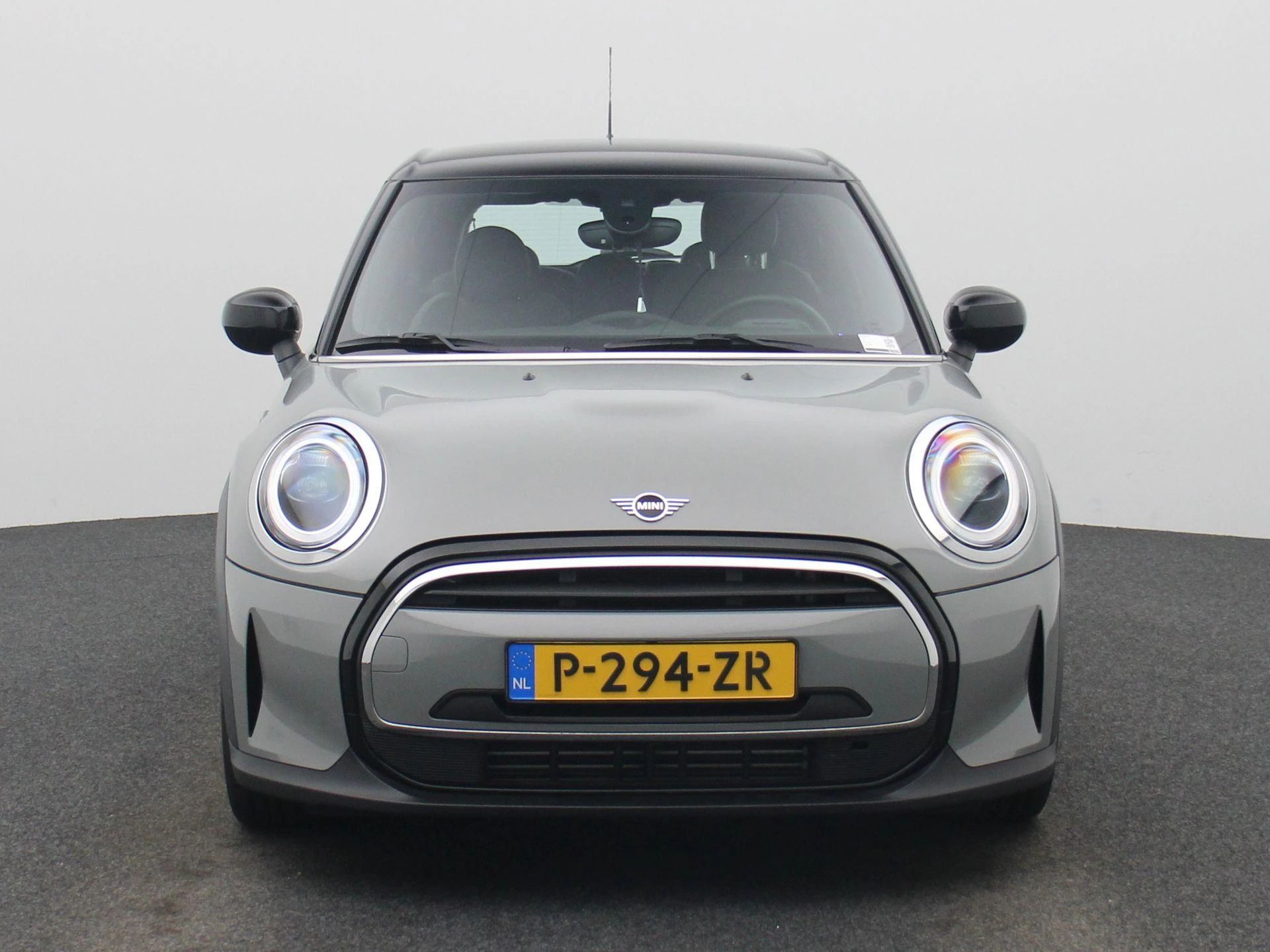 MINI 5-Deurs met kenteken P-294-ZR – autofoto 5