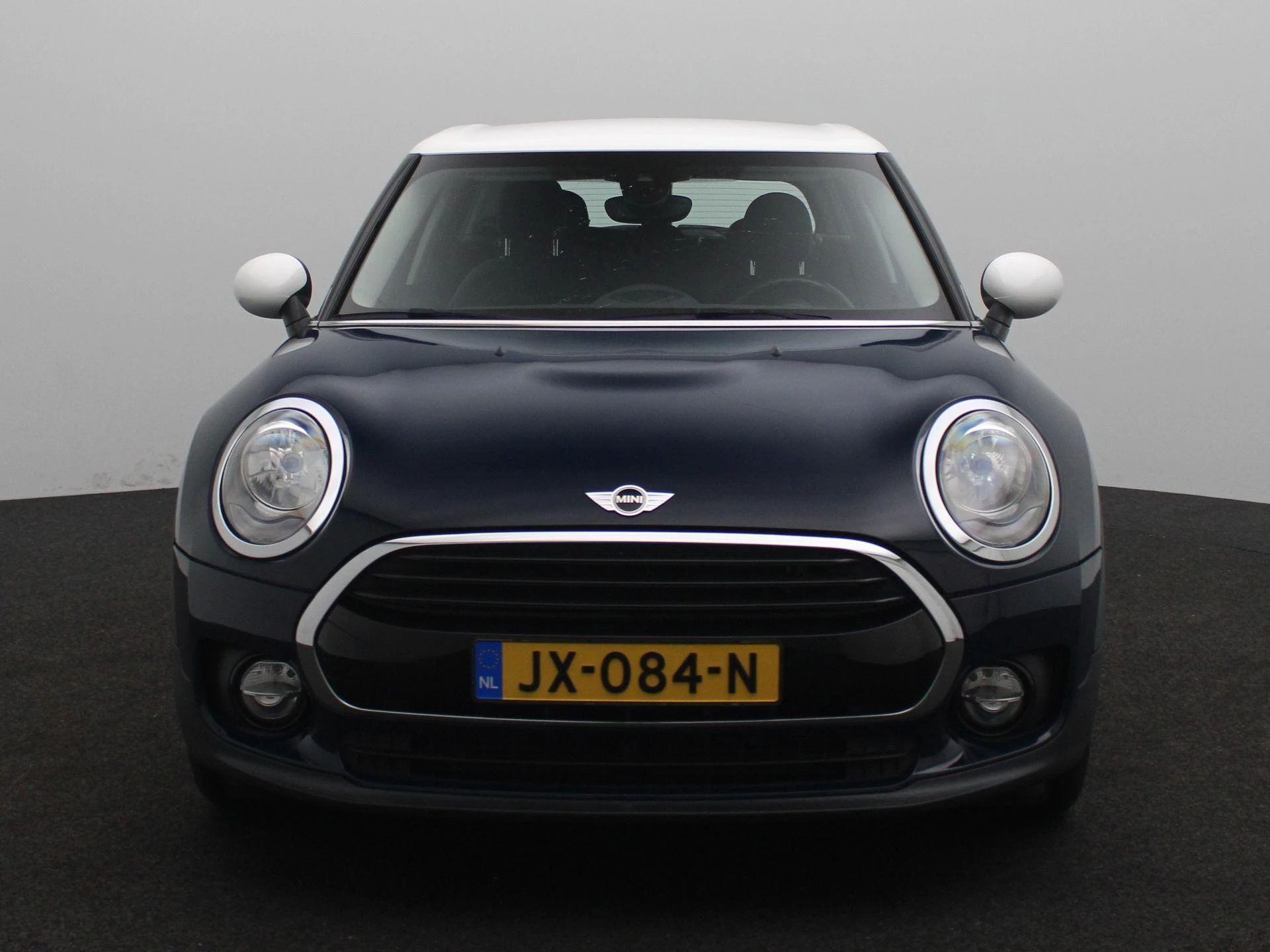 MINI Clubman met kenteken 51100 – autofoto 4