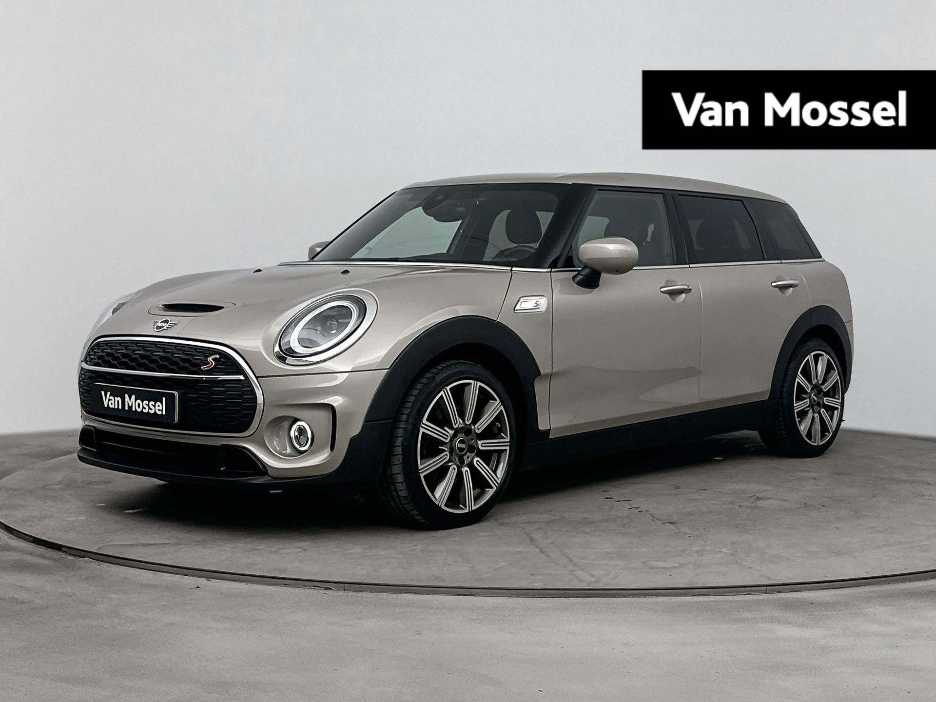 MINI Clubman met kenteken Z-861-DV – autofoto 2