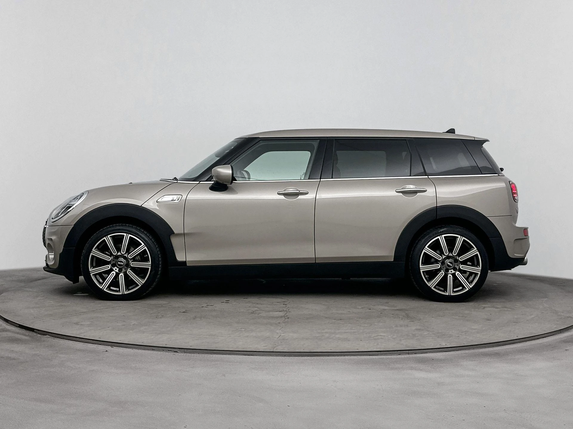 MINI Clubman met kenteken Z-861-DV – autofoto 4