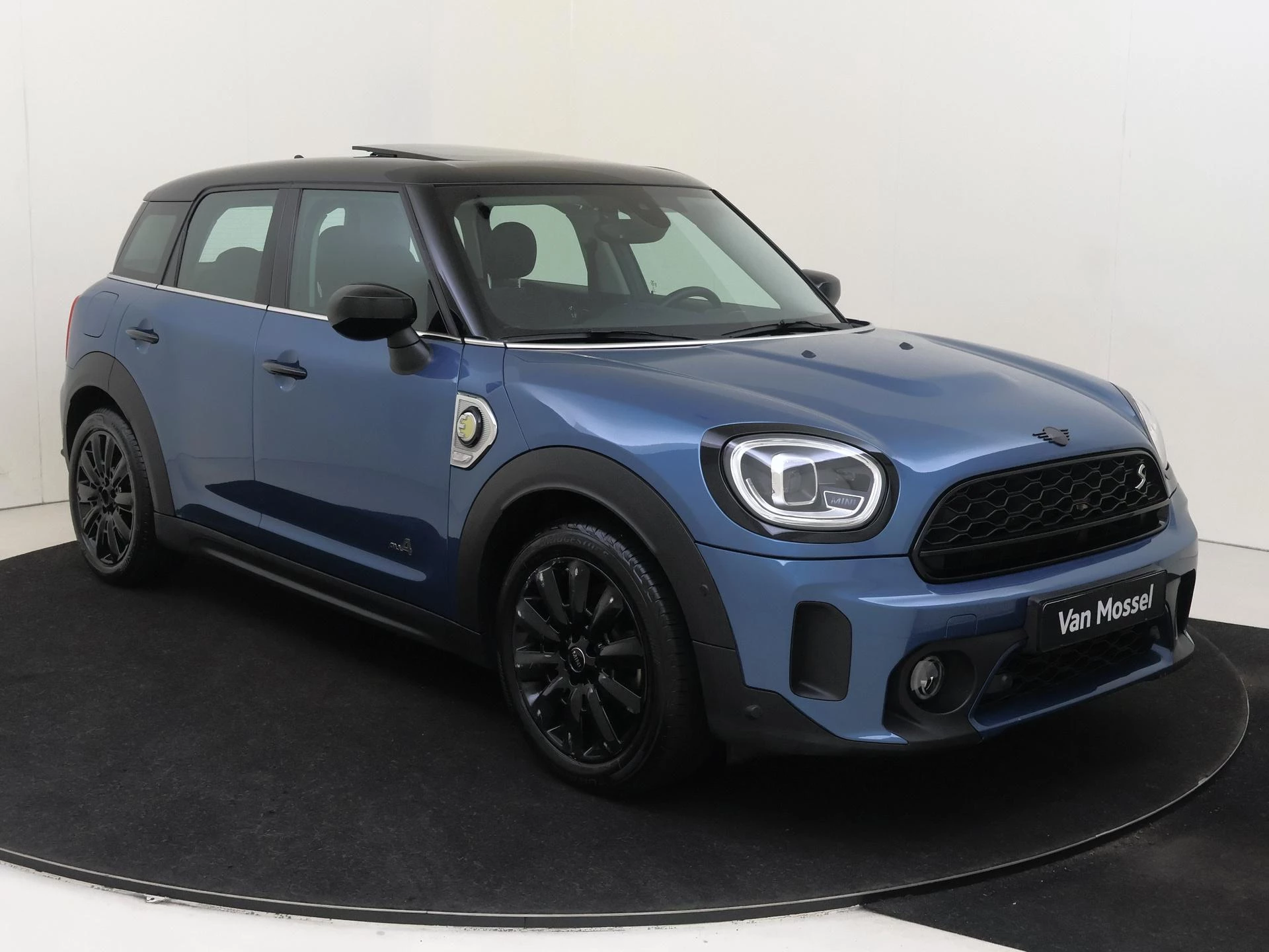 MINI Countryman met kenteken 21100 – autofoto 3