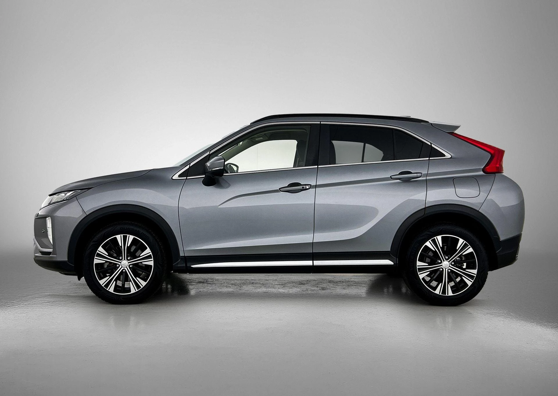 Mitsubishi EclipseCross met kenteken 67100 – autofoto 4