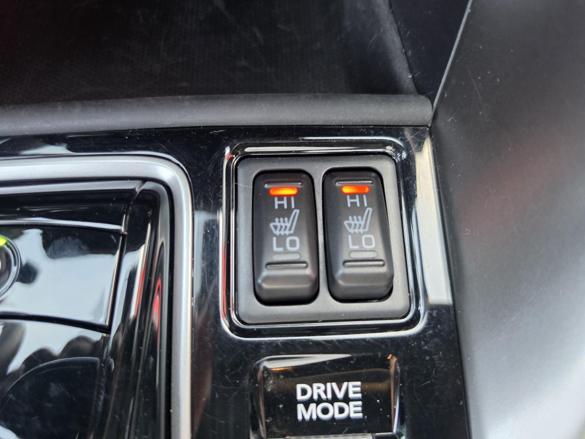 Mitsubishi EclipseCross met kenteken KXL-33-N – autofoto 5