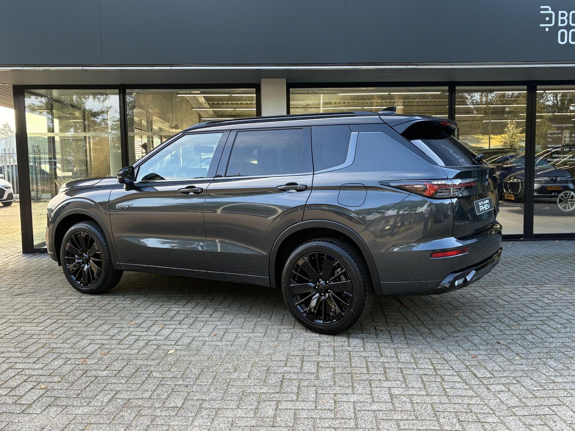 Mitsubishi Outlander – autofoto 3