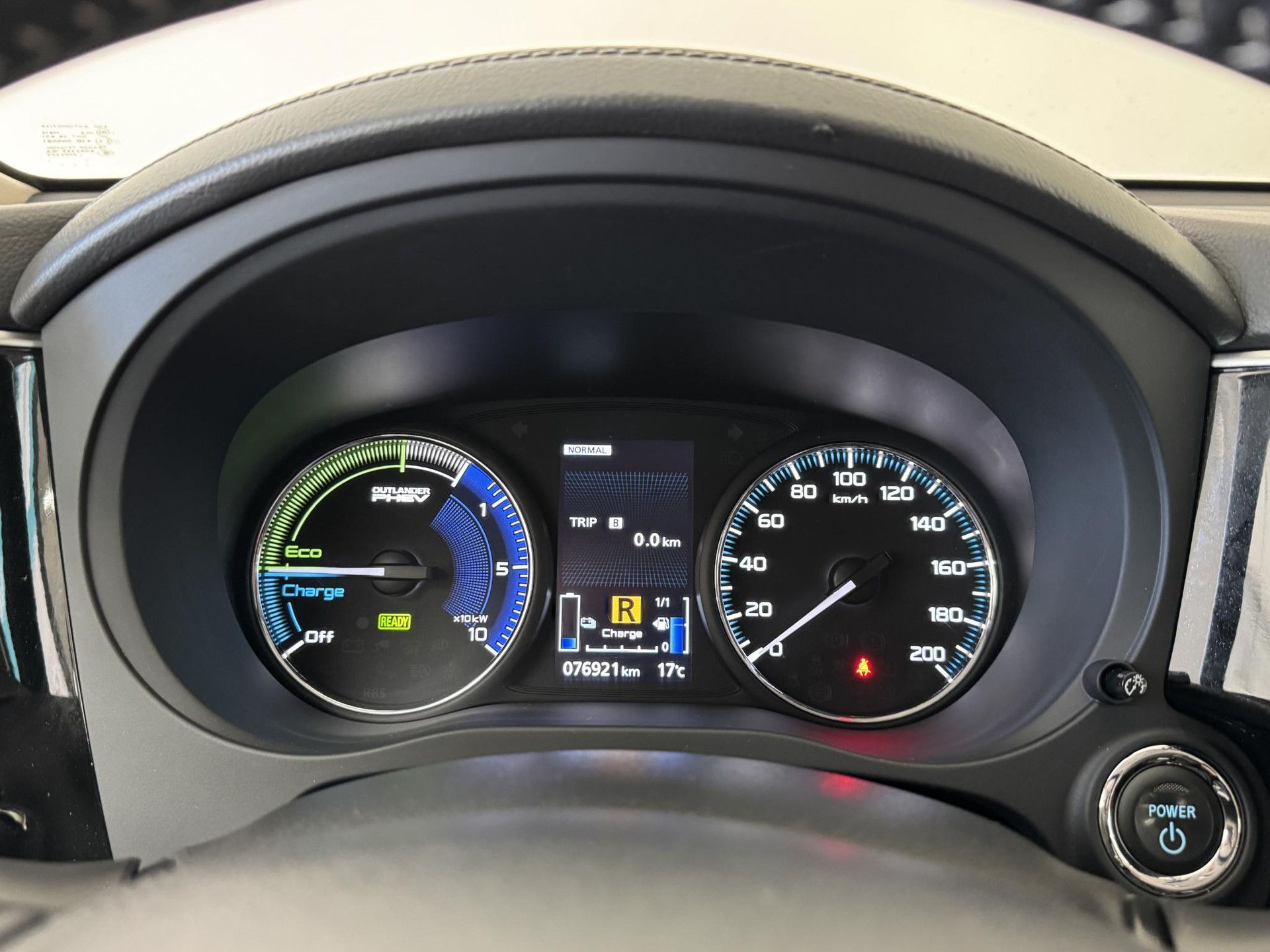 Mitsubishi Outlander met kenteken KTK-93-K – autofoto 4