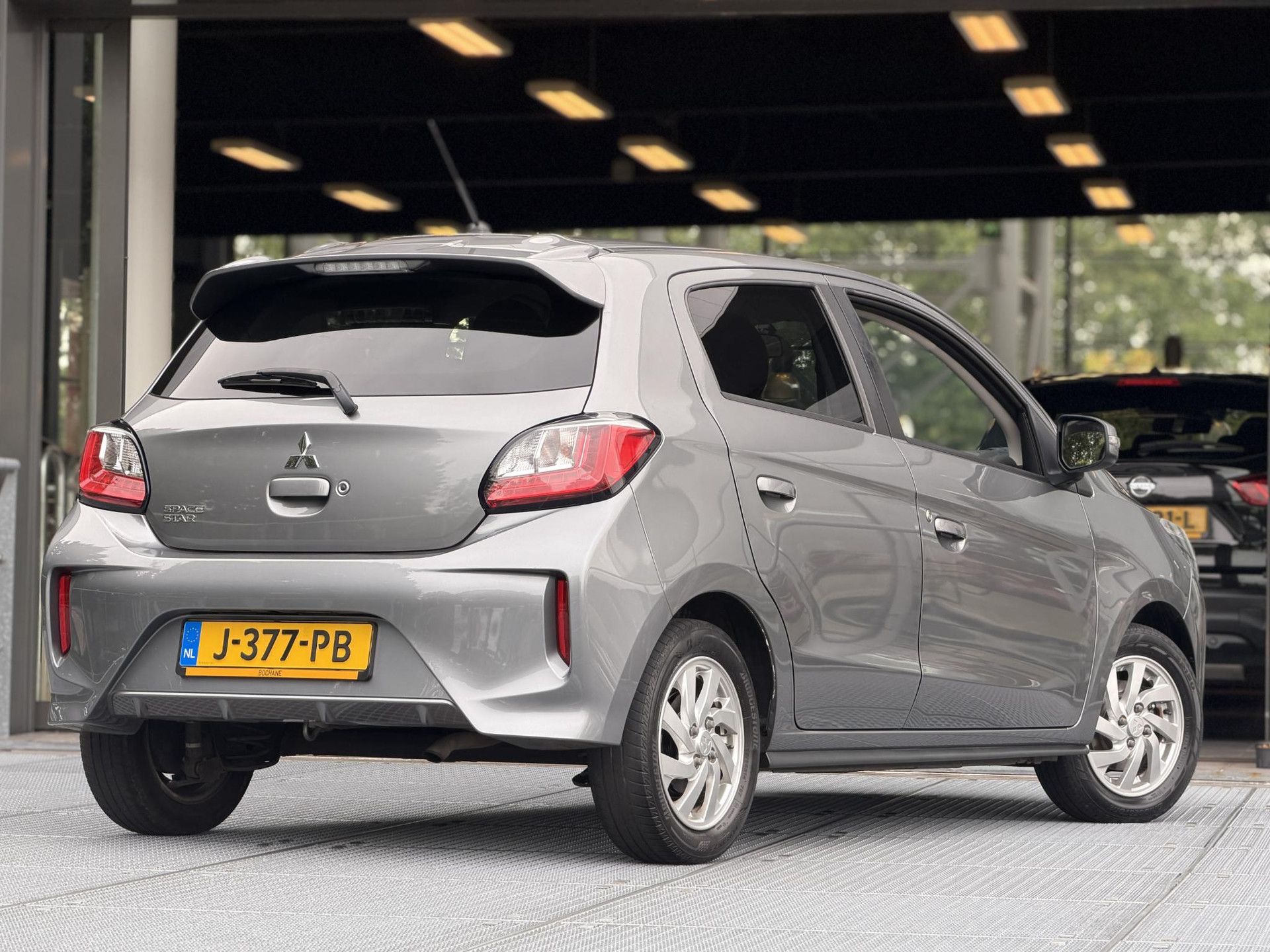 Mitsubishi SpaceStar met kenteken J-377-PB – autofoto 2