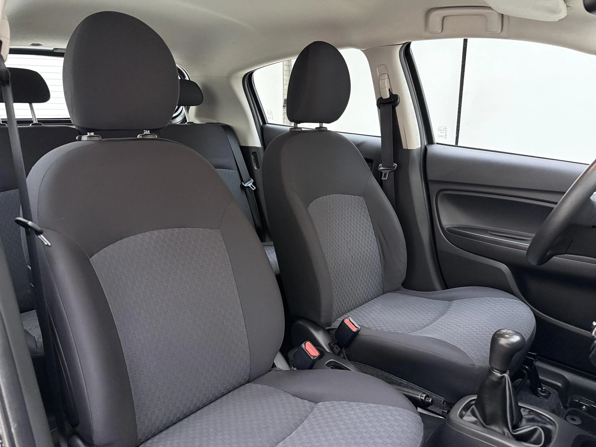 Mitsubishi SpaceStar met kenteken ZG-458-X – autofoto 5