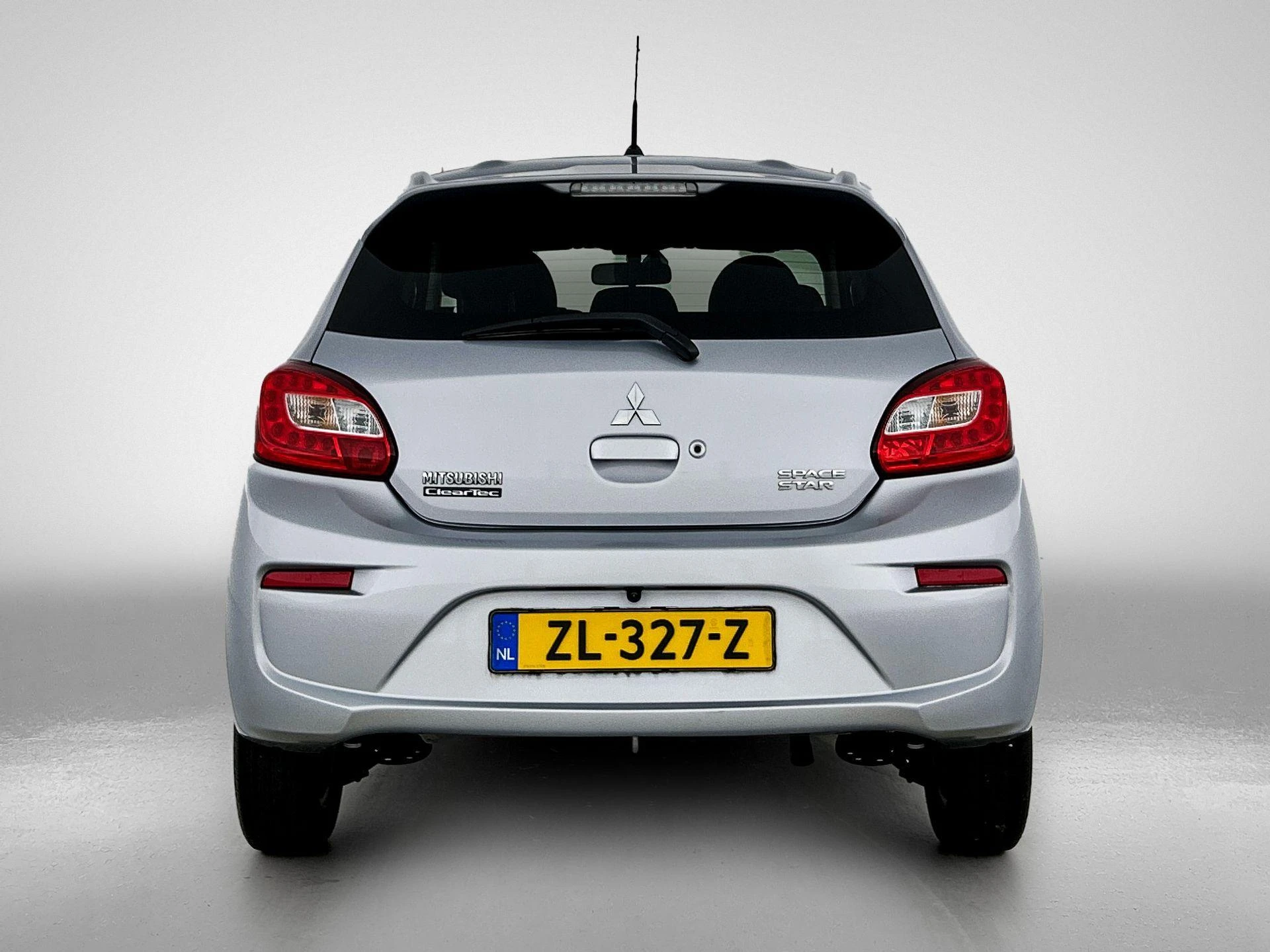 Mitsubishi SpaceStar met kenteken ZL-327-Z – autofoto 5