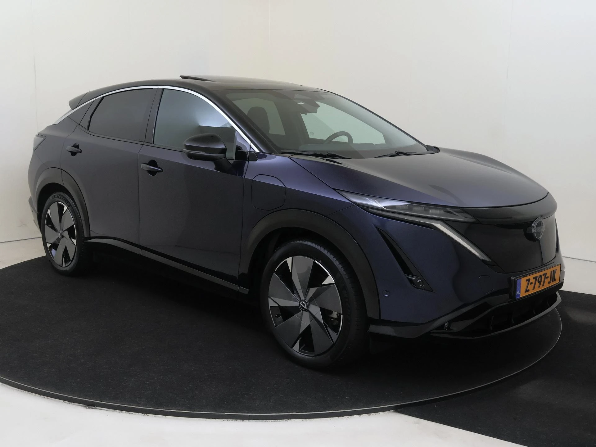 Nissan ARIYA – autofoto 3