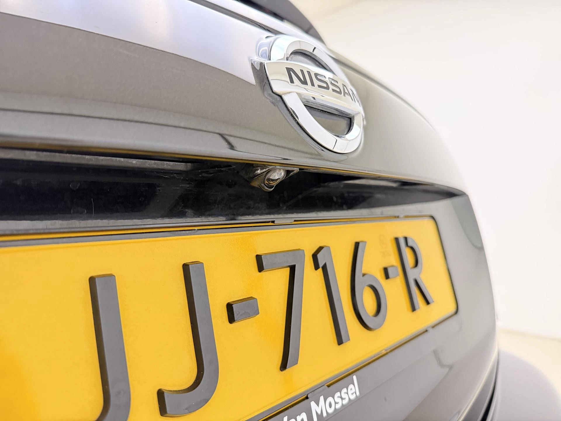Nissan Juke met kenteken 72100 – autofoto 5