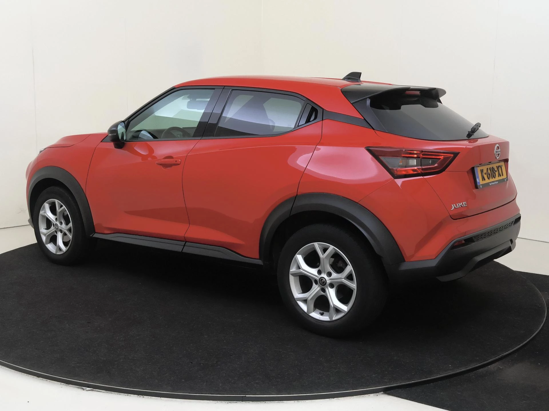 Nissan Juke met kenteken K-618-XT – autofoto 4