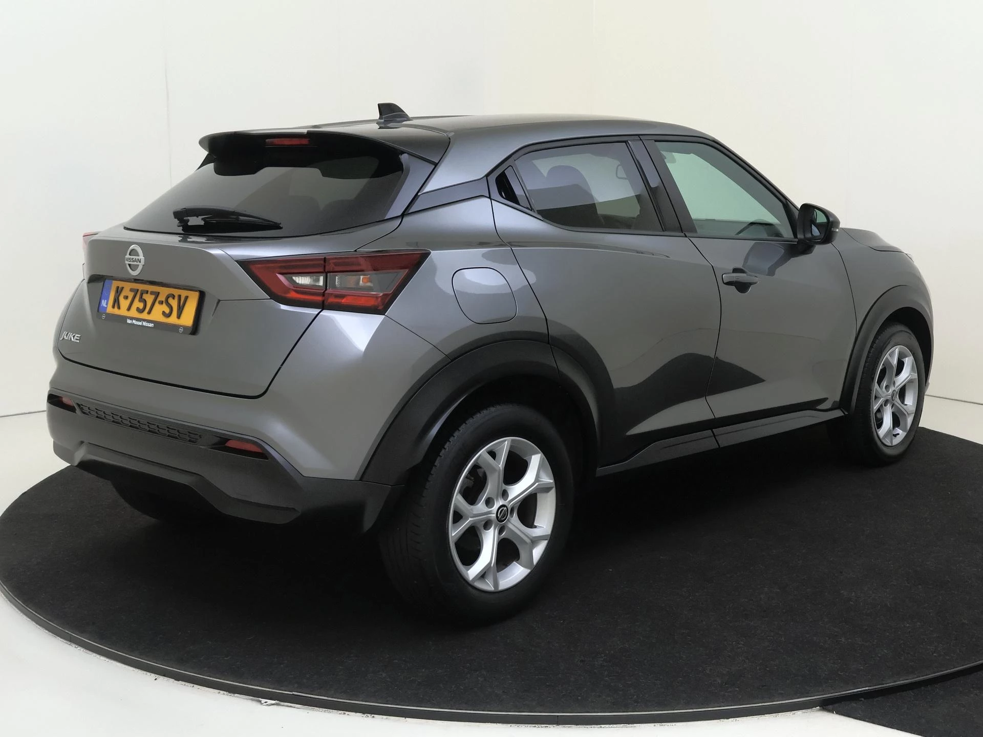 Nissan Juke met kenteken K-757-SV – autofoto 4