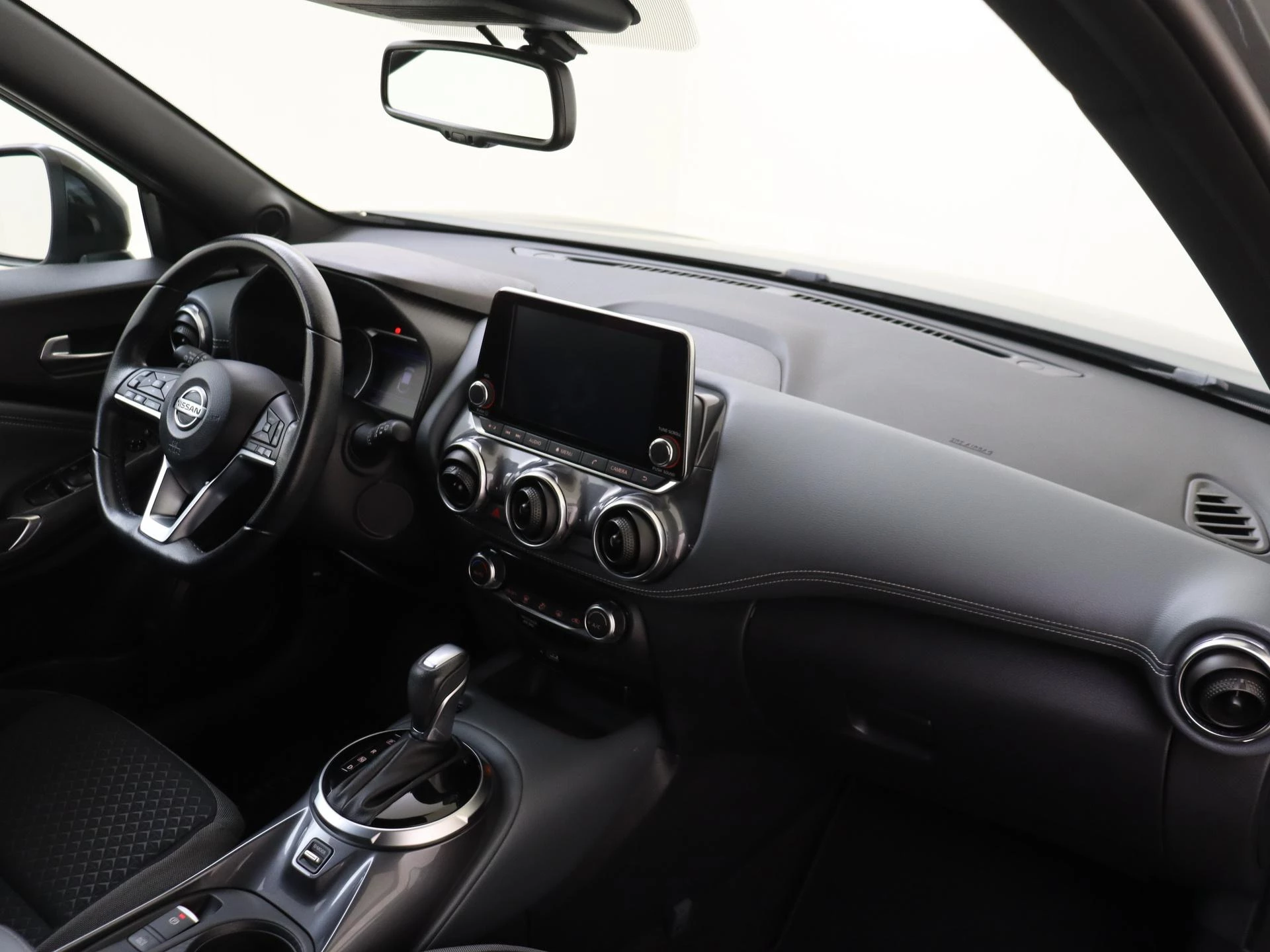 Nissan Juke met kenteken K-757-SV – autofoto 5