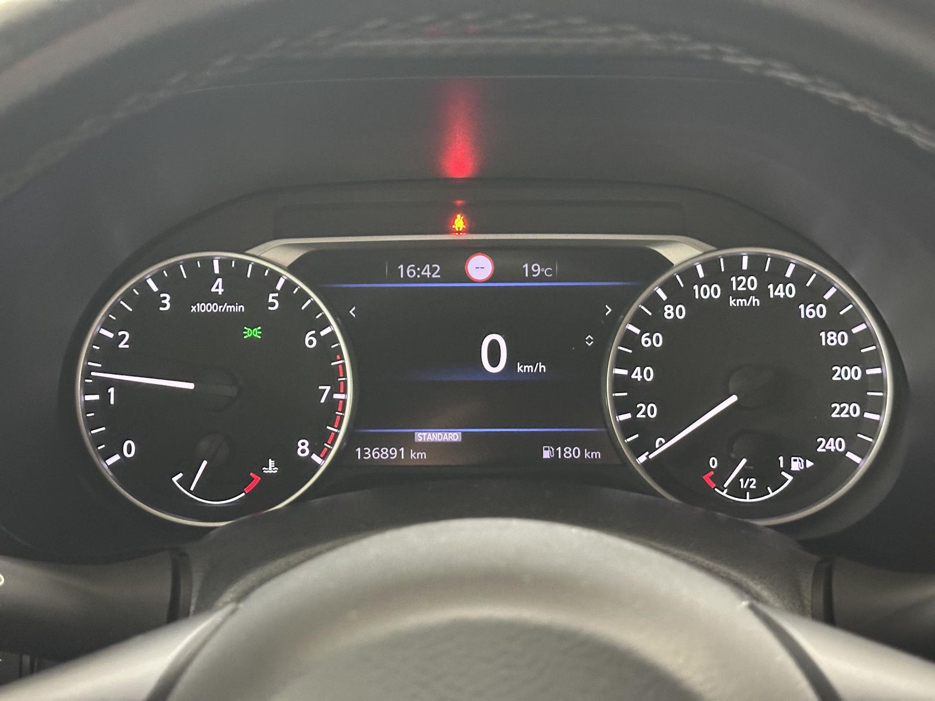 Nissan Juke met kenteken N-683-HV – autofoto 4