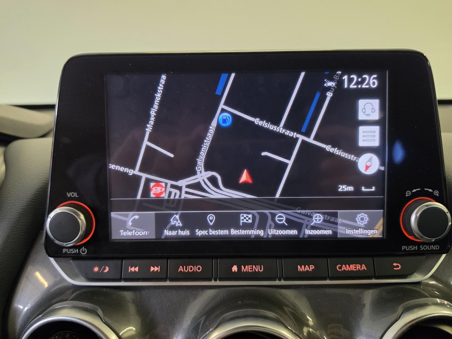 Nissan Juke met kenteken P-640-SK – autofoto 4