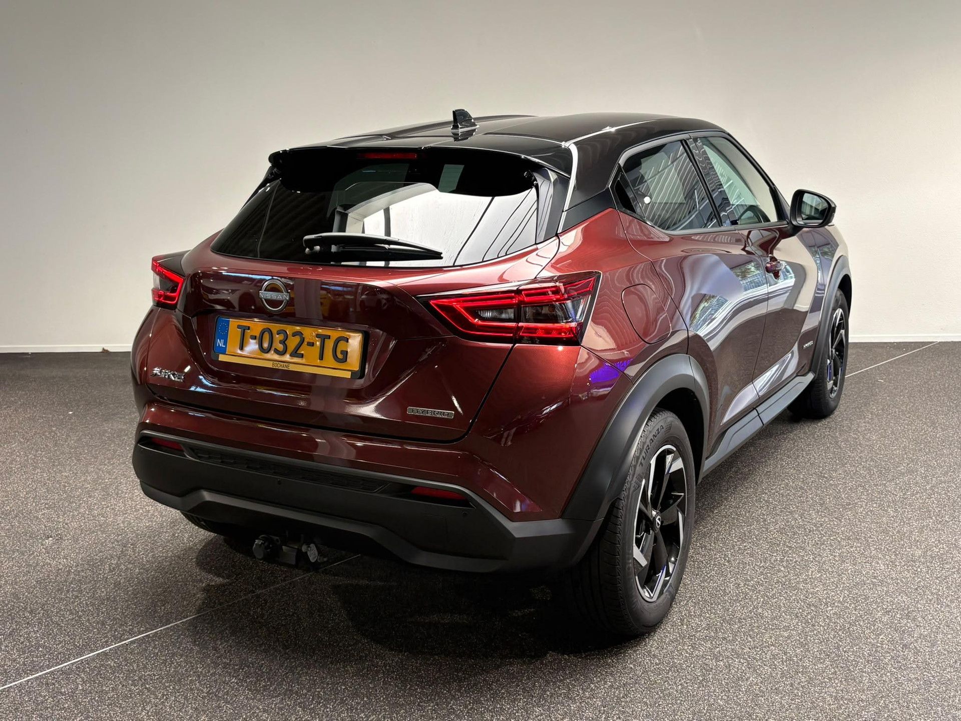 Nissan Juke met kenteken T-032-TG – autofoto 2