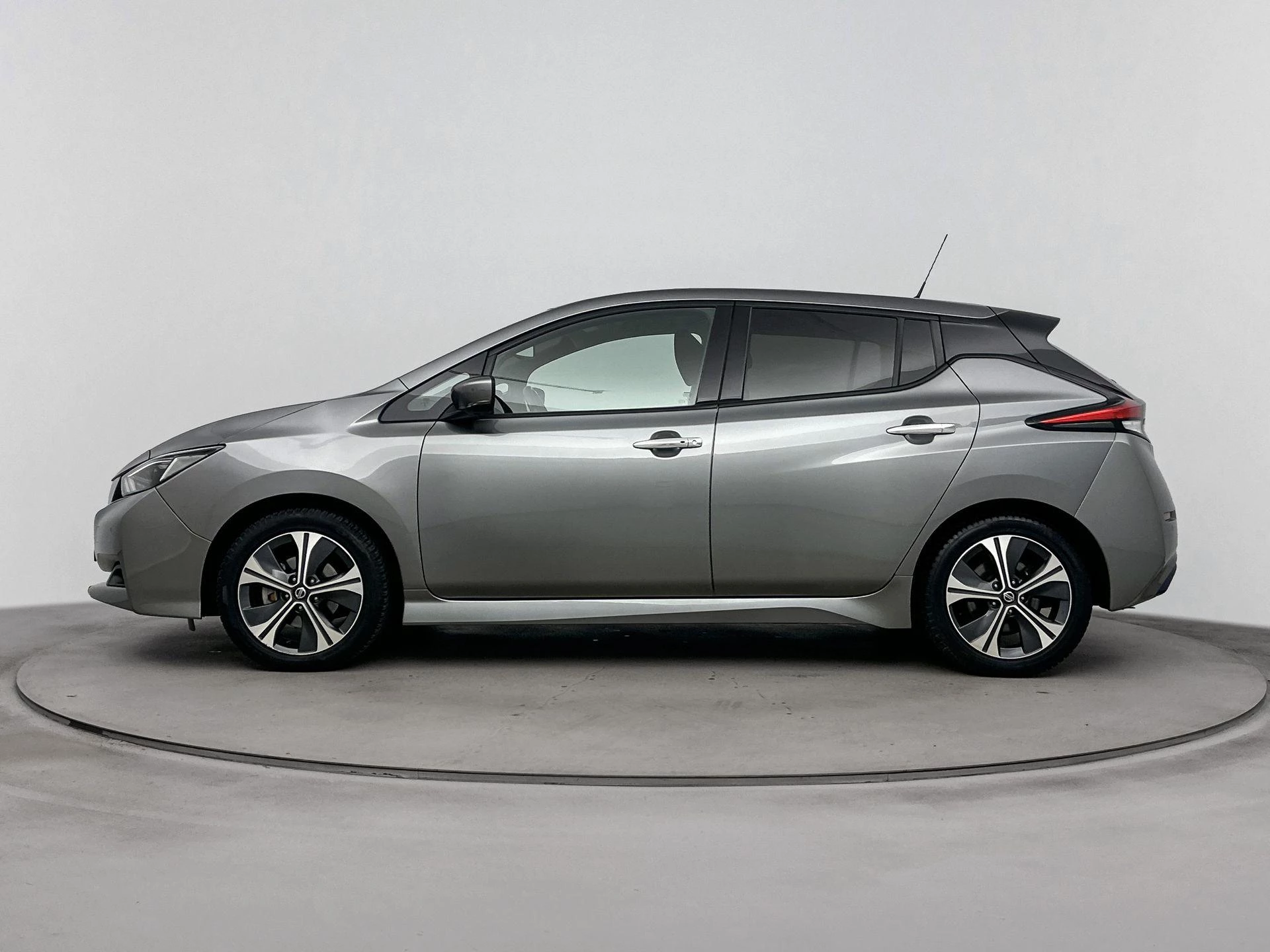Nissan Leaf – autofoto 4