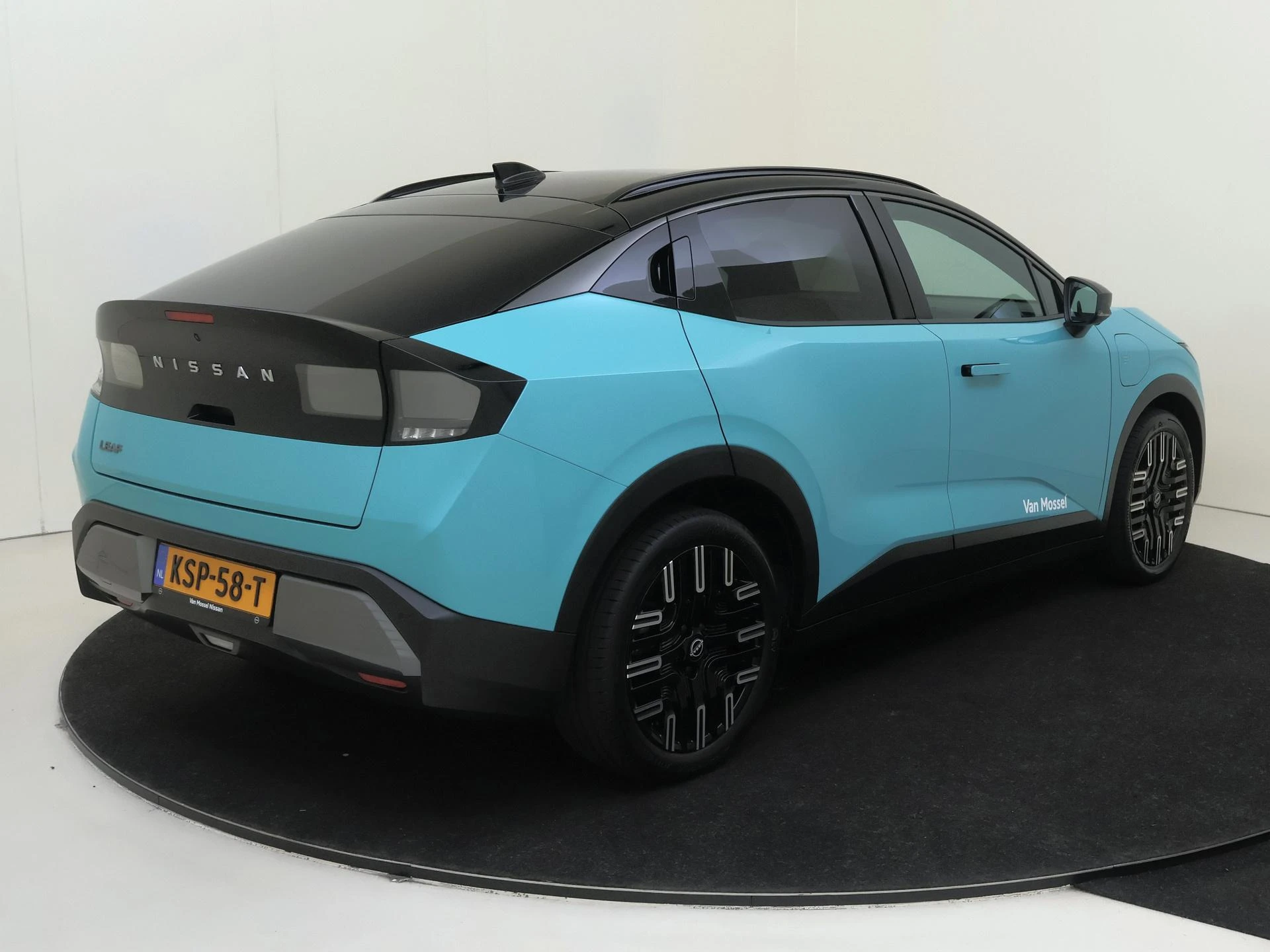 Nissan Leaf – autofoto 5
