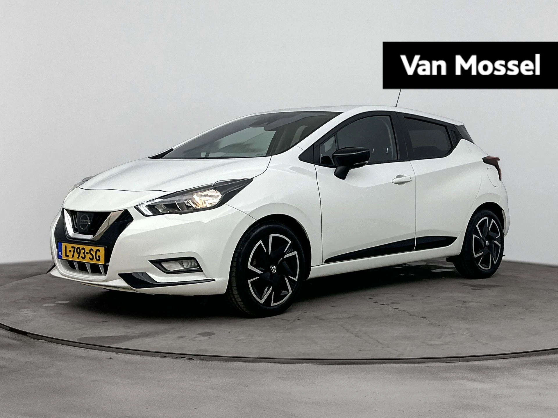 Nissan Micra met kenteken L-793-SG – autofoto 2