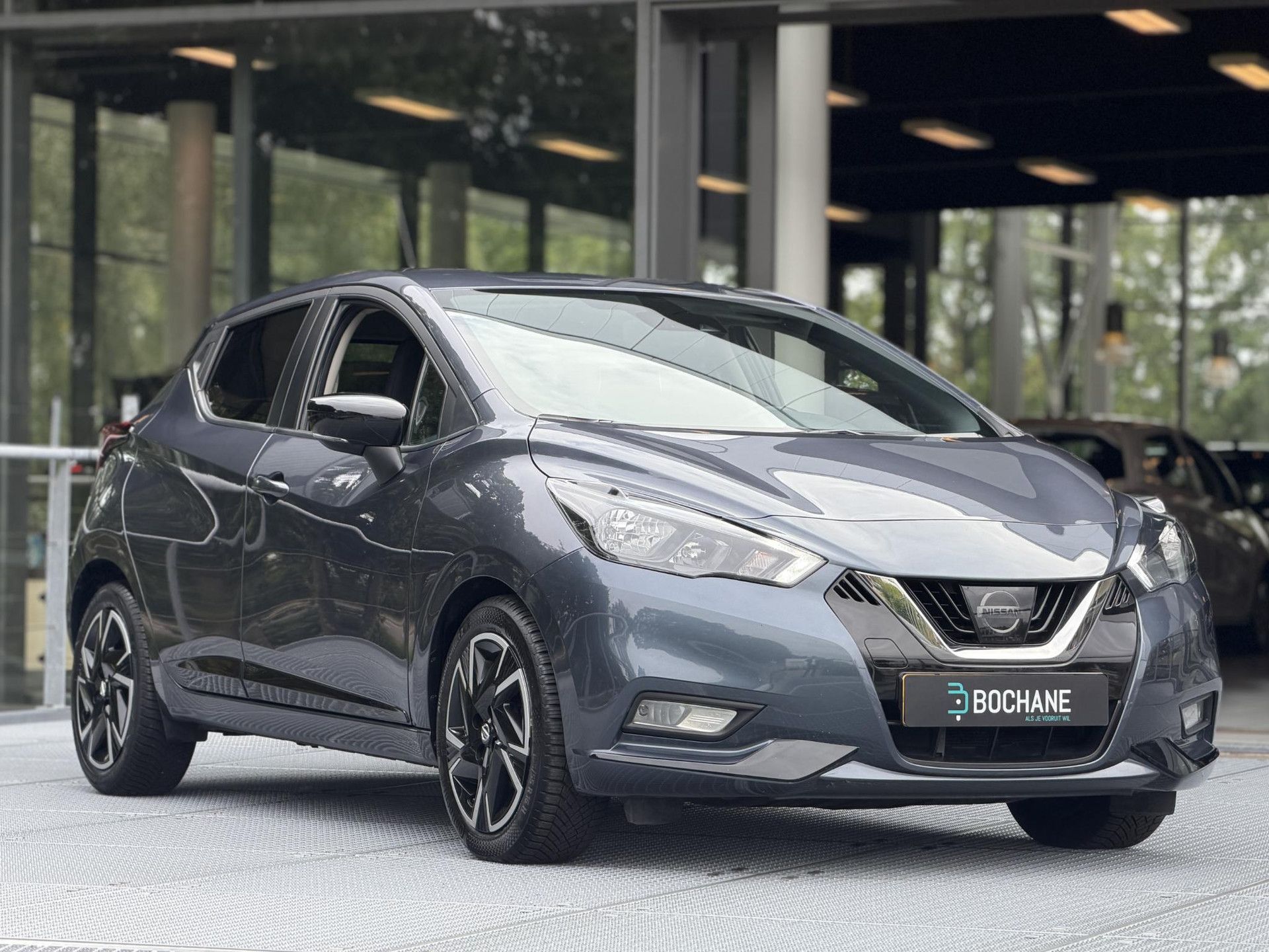 Nissan Micra met kenteken R-727-NB – autofoto 5