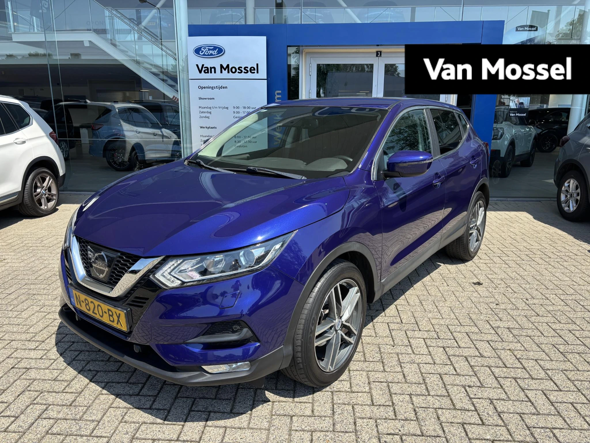 Nissan QASHQAI met kenteken 56100 – autofoto 2