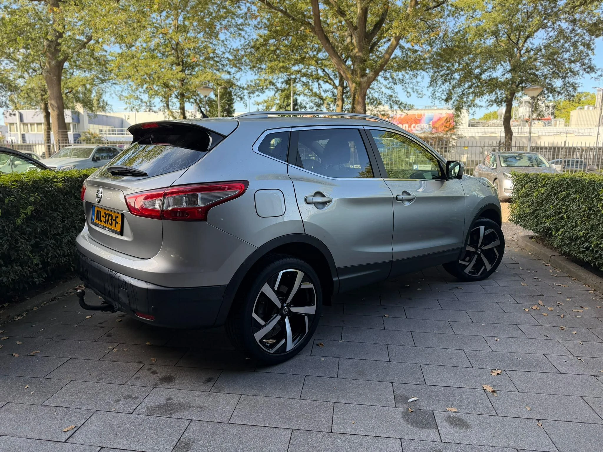 Nissan QASHQAI met kenteken 58100 – autofoto 4