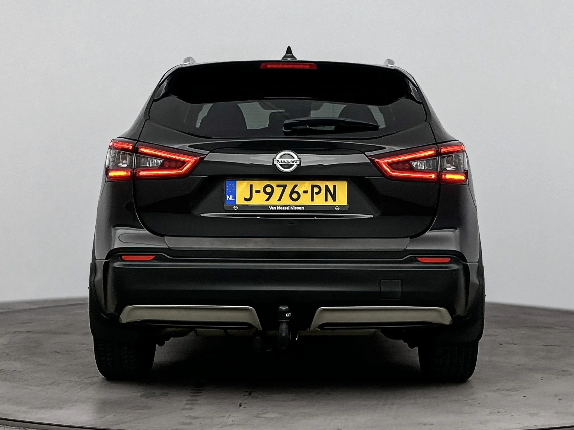 Nissan QASHQAI met kenteken 70100 – autofoto 5