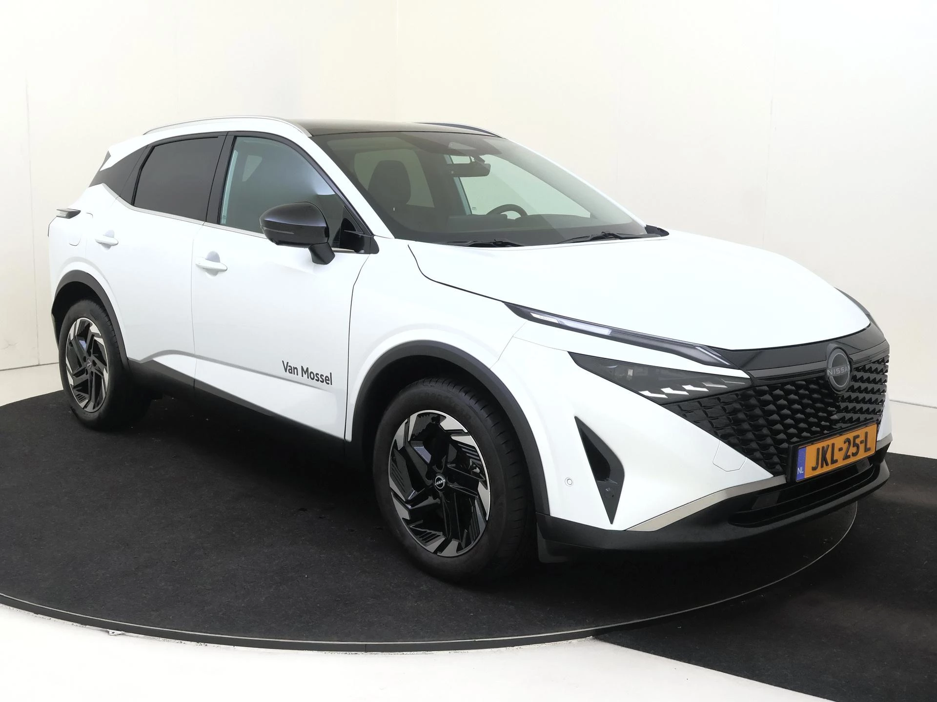 Nissan QASHQAI – autofoto 3