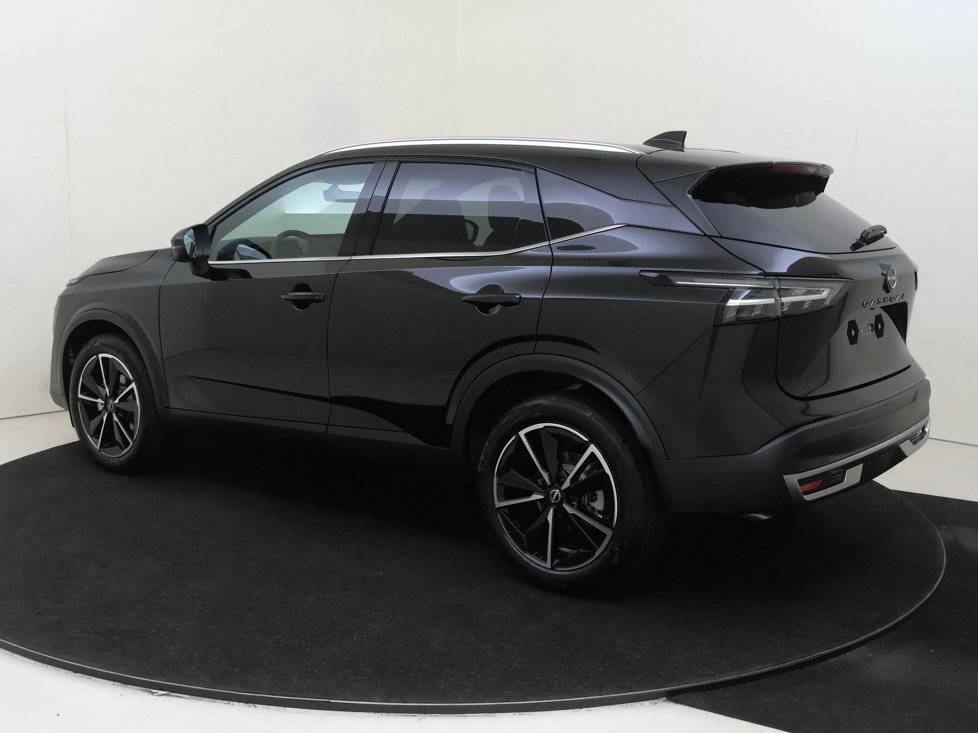 Nissan QASHQAI – autofoto 4