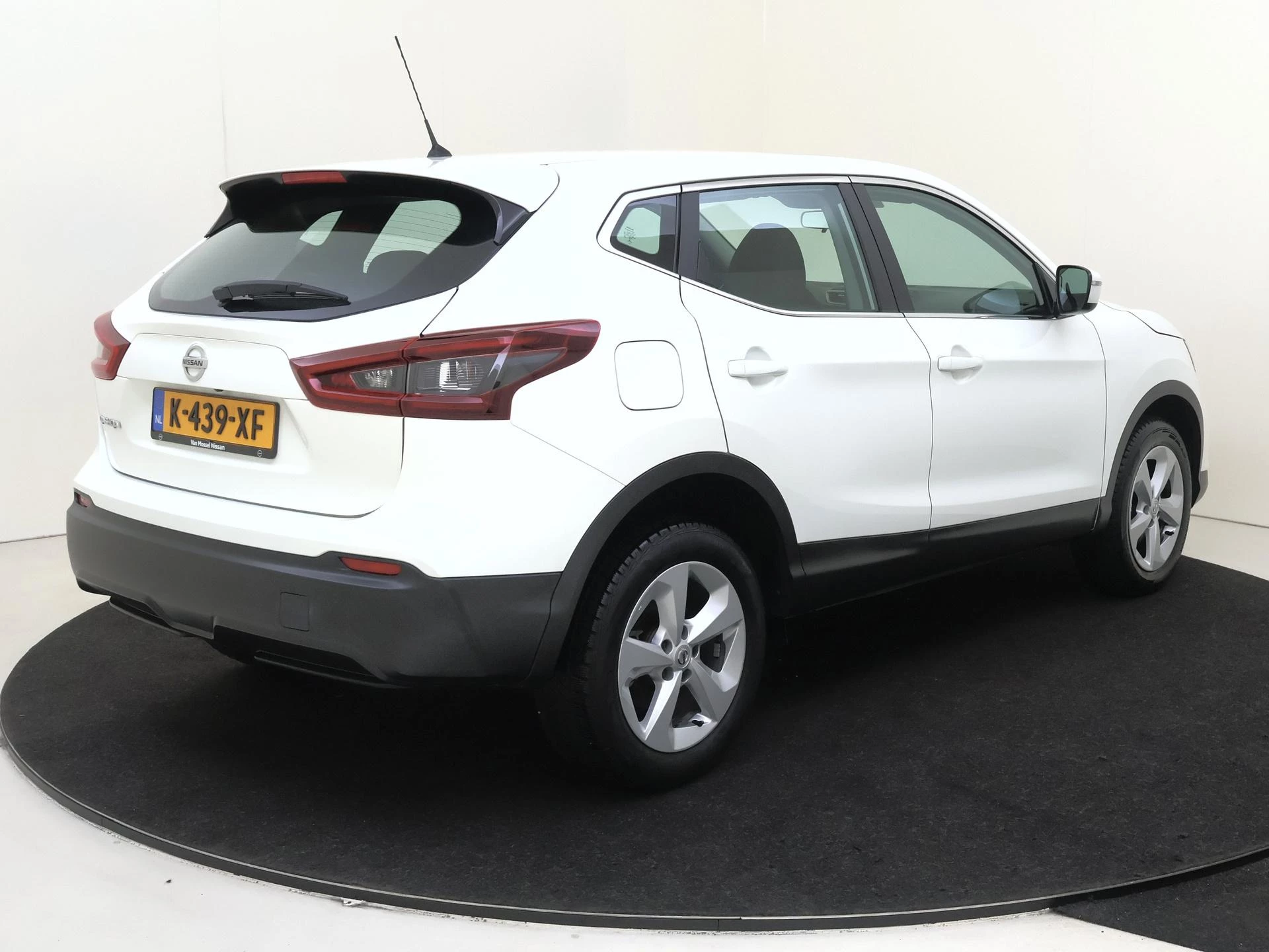 Nissan QASHQAI met kenteken K-439-XF – autofoto 5