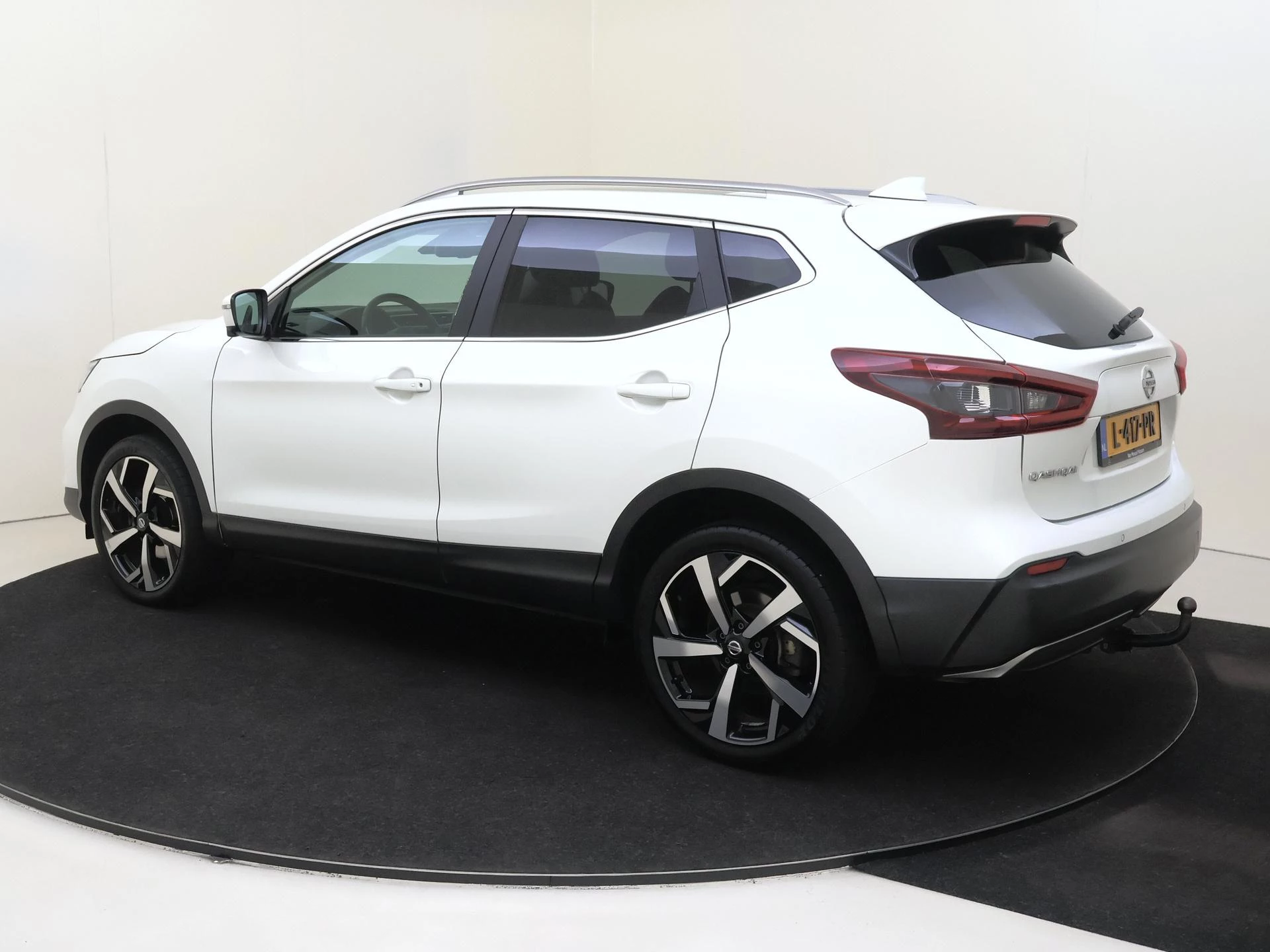 Nissan QASHQAI met kenteken L-417-PR – autofoto 4