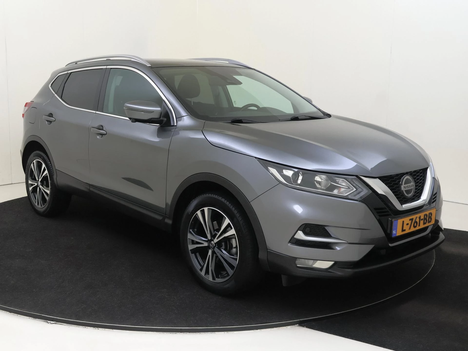 Nissan QASHQAI met kenteken L-761-BB – autofoto 3