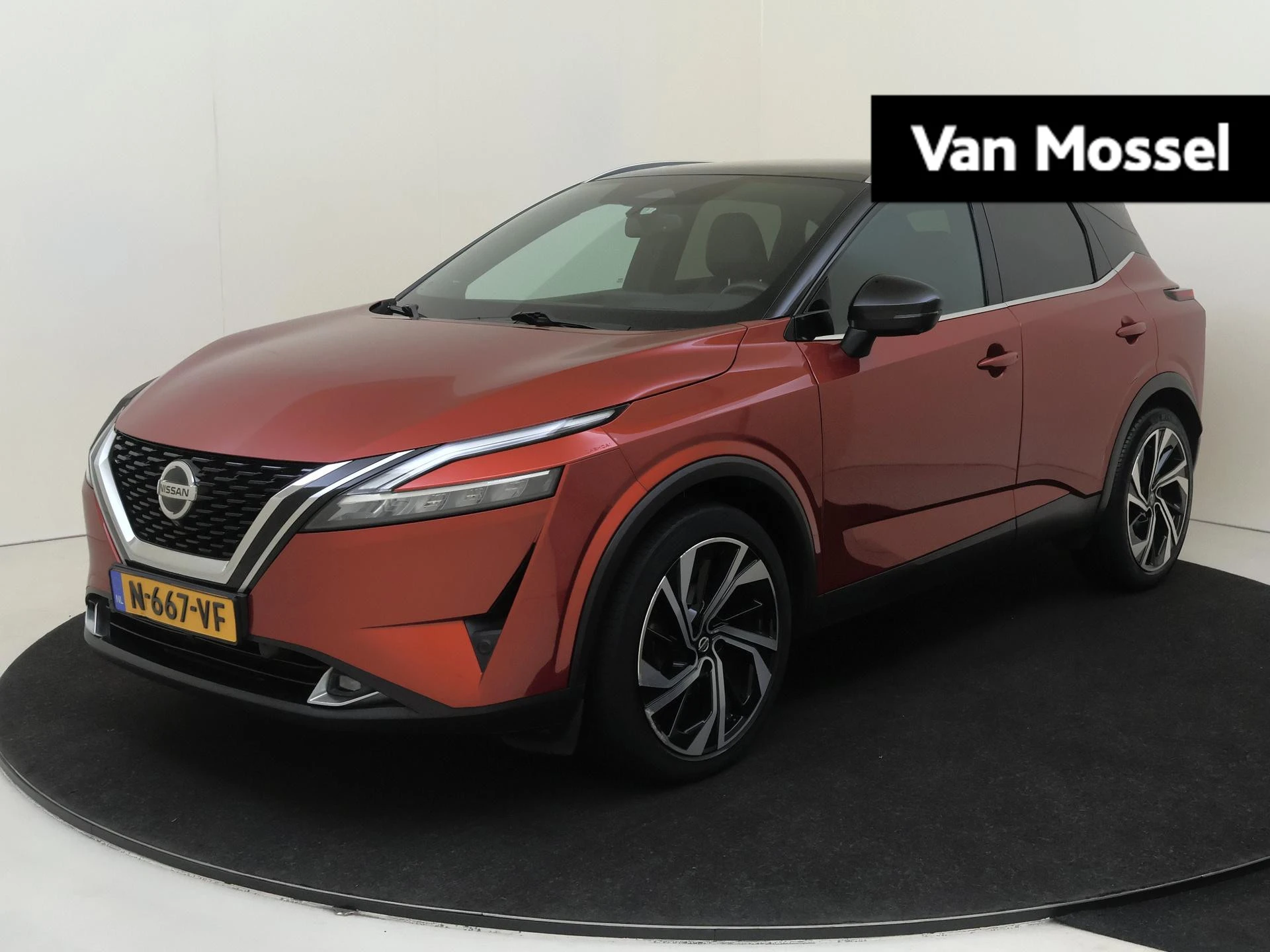 Nissan QASHQAI met kenteken N-667-VF – autofoto 2