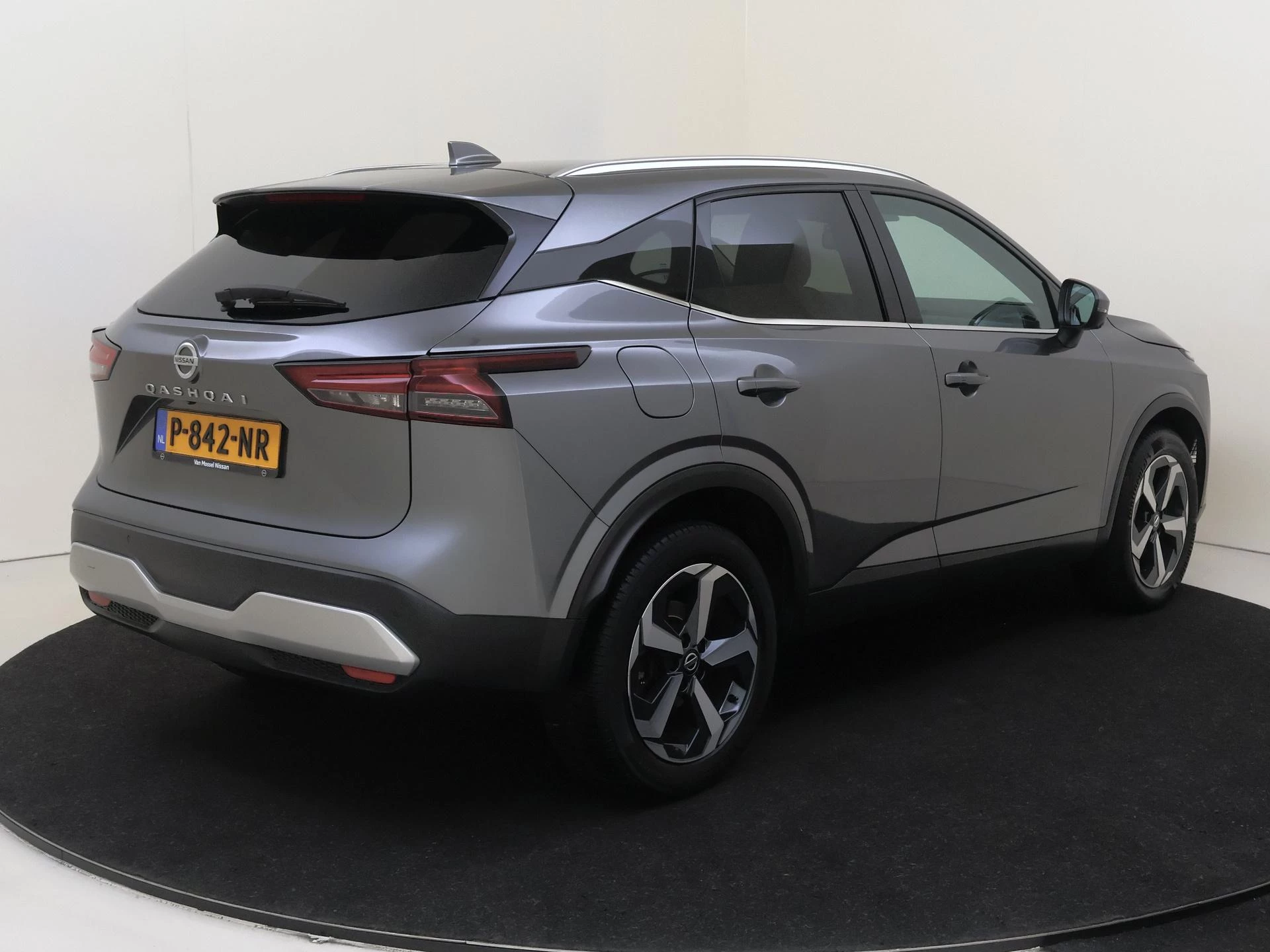 Nissan QASHQAI met kenteken P-842-NR – autofoto 5