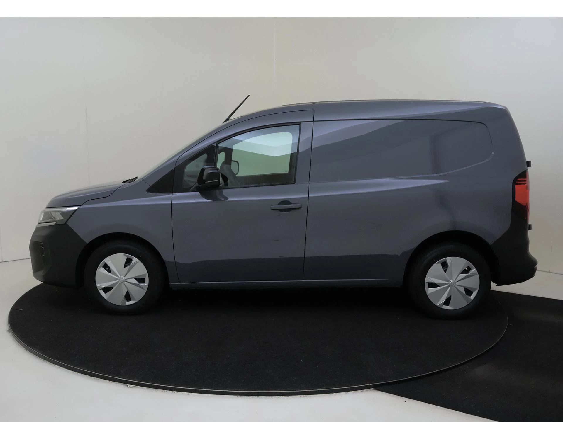 Nissan Townstar – autofoto 3